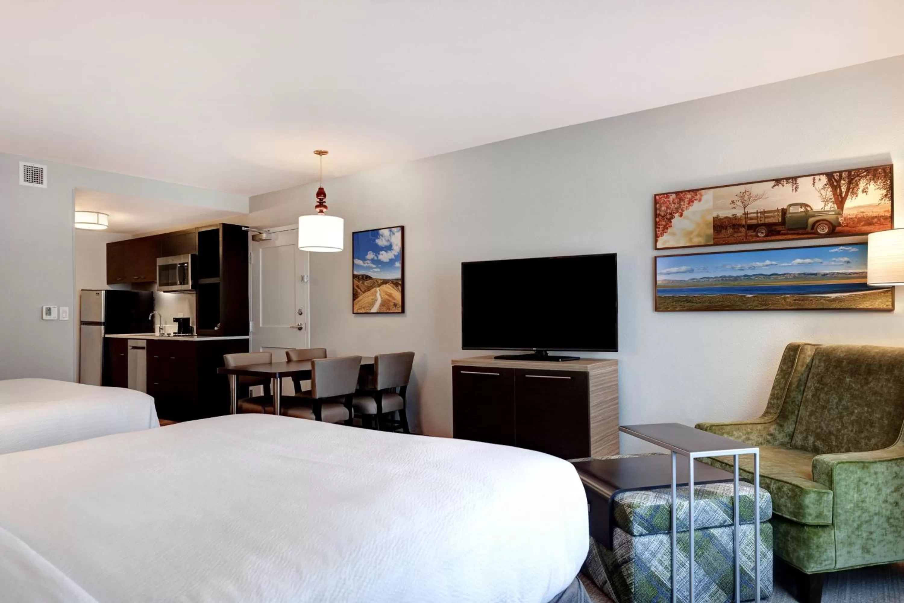 Bedroom, Bed in TownePlace Suites by Marriott San Luis Obispo