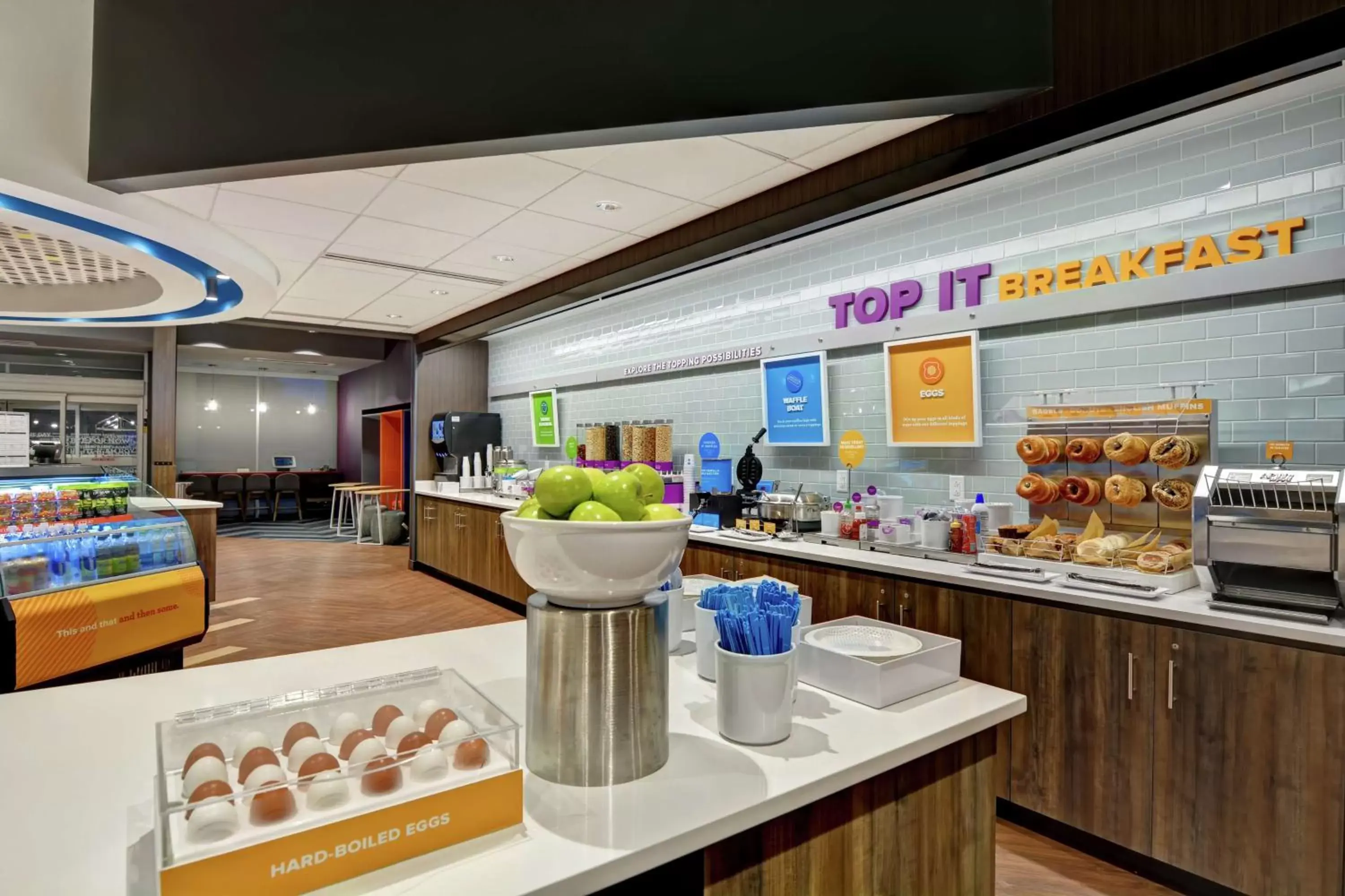 Breakfast in Tru By Hilton Middletown Breakfast in Tru By Hilton Middletown