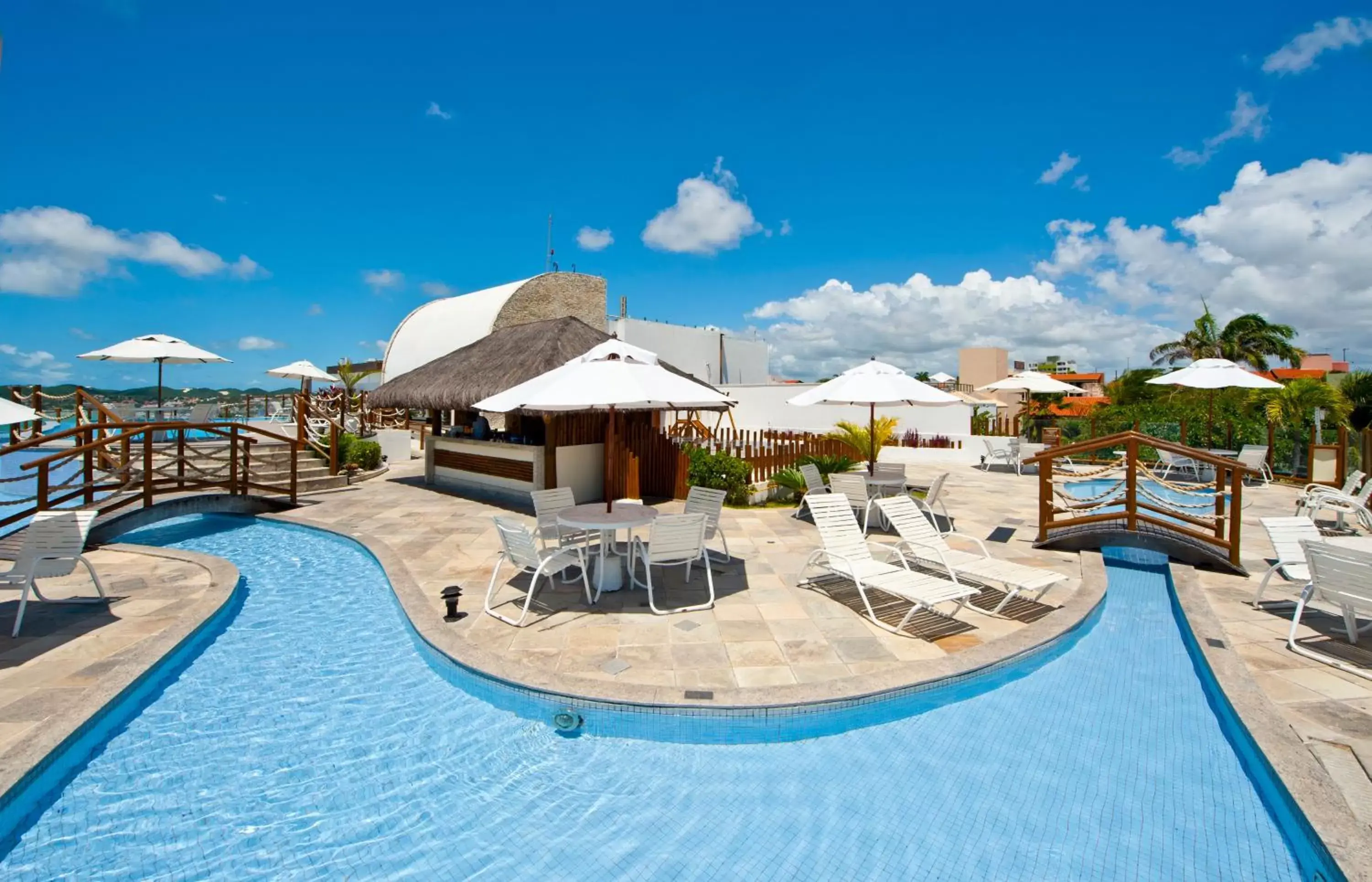 Swimming Pool in Pontalmar Praia Hotel