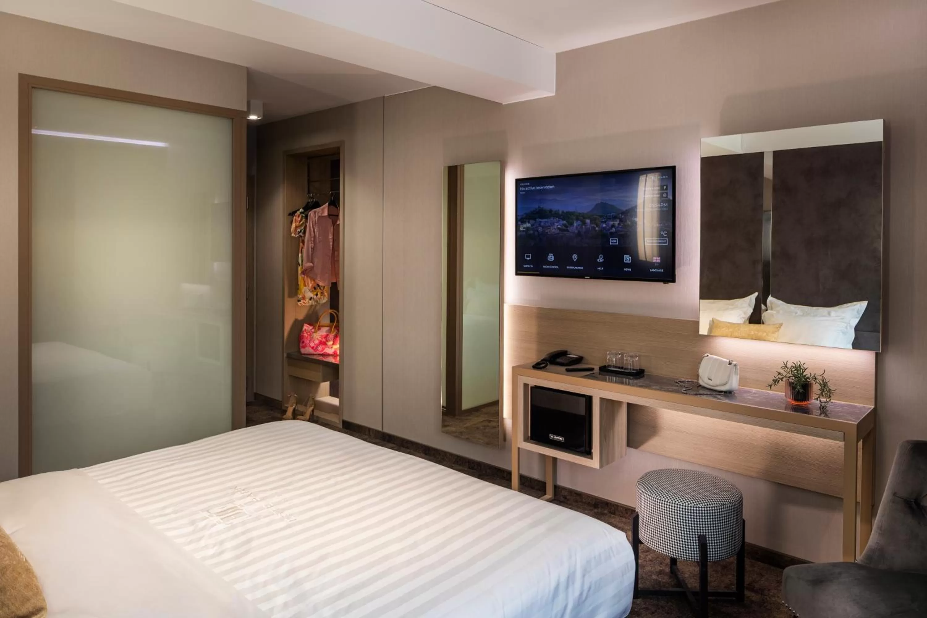 TV and multimedia, Bed in -- ESTE PARK HOTEL -- part of Urban Chic Luxury Design Hotels - Parking & Compliments - next to Shopping & Dining Mall Plovdiv