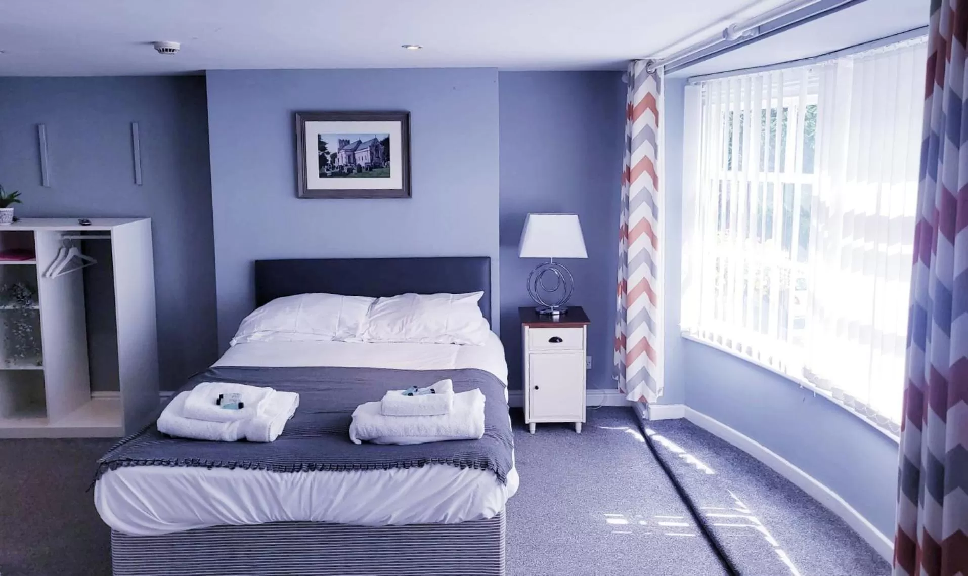 Bedroom, Bed in The Grey Horse