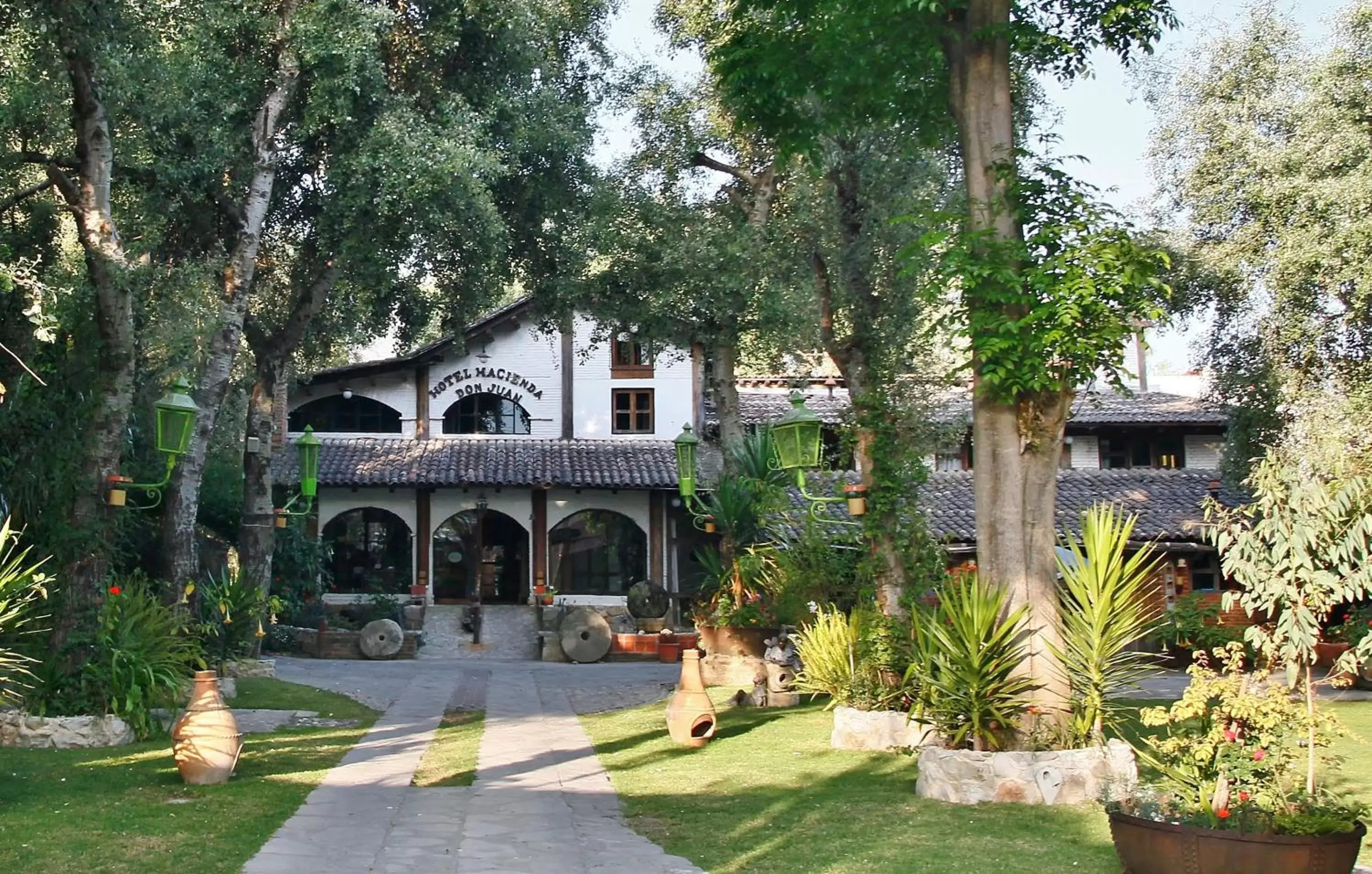 Facade/entrance in Hotel Hacienda Don Juan Facade/entrance in Hotel Hacienda Don Juan