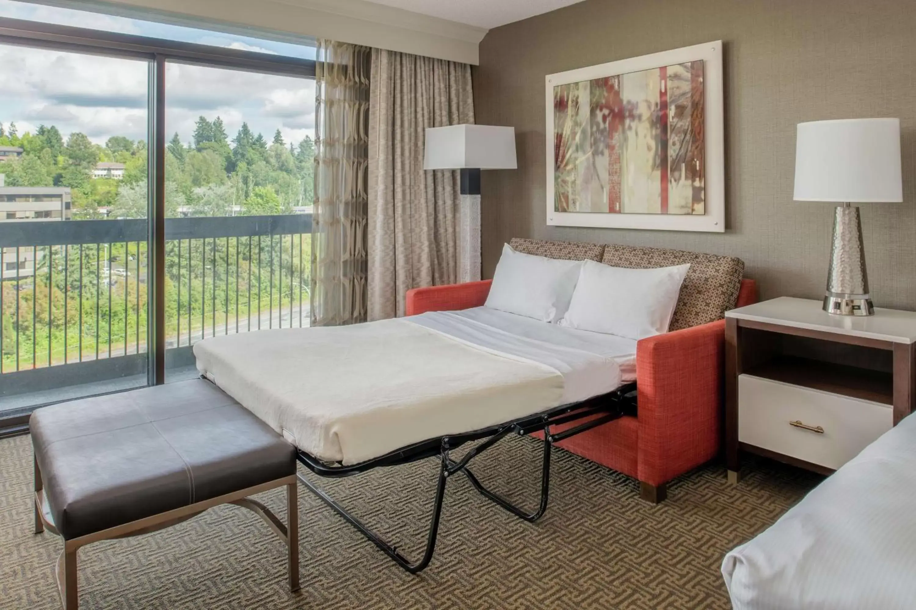Living room, Bed in Hilton Bellevue