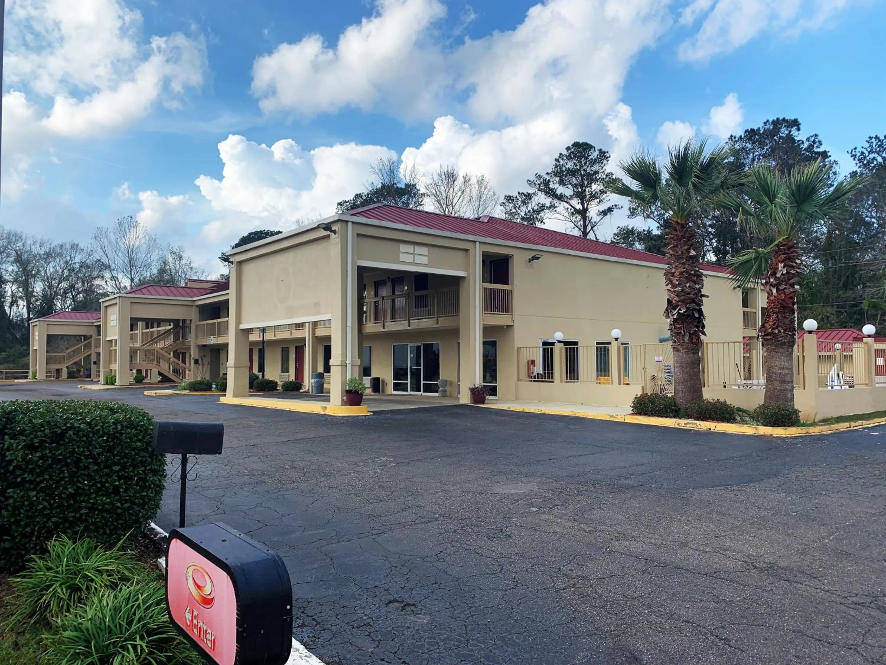 Property Building in Econo Lodge Picayune