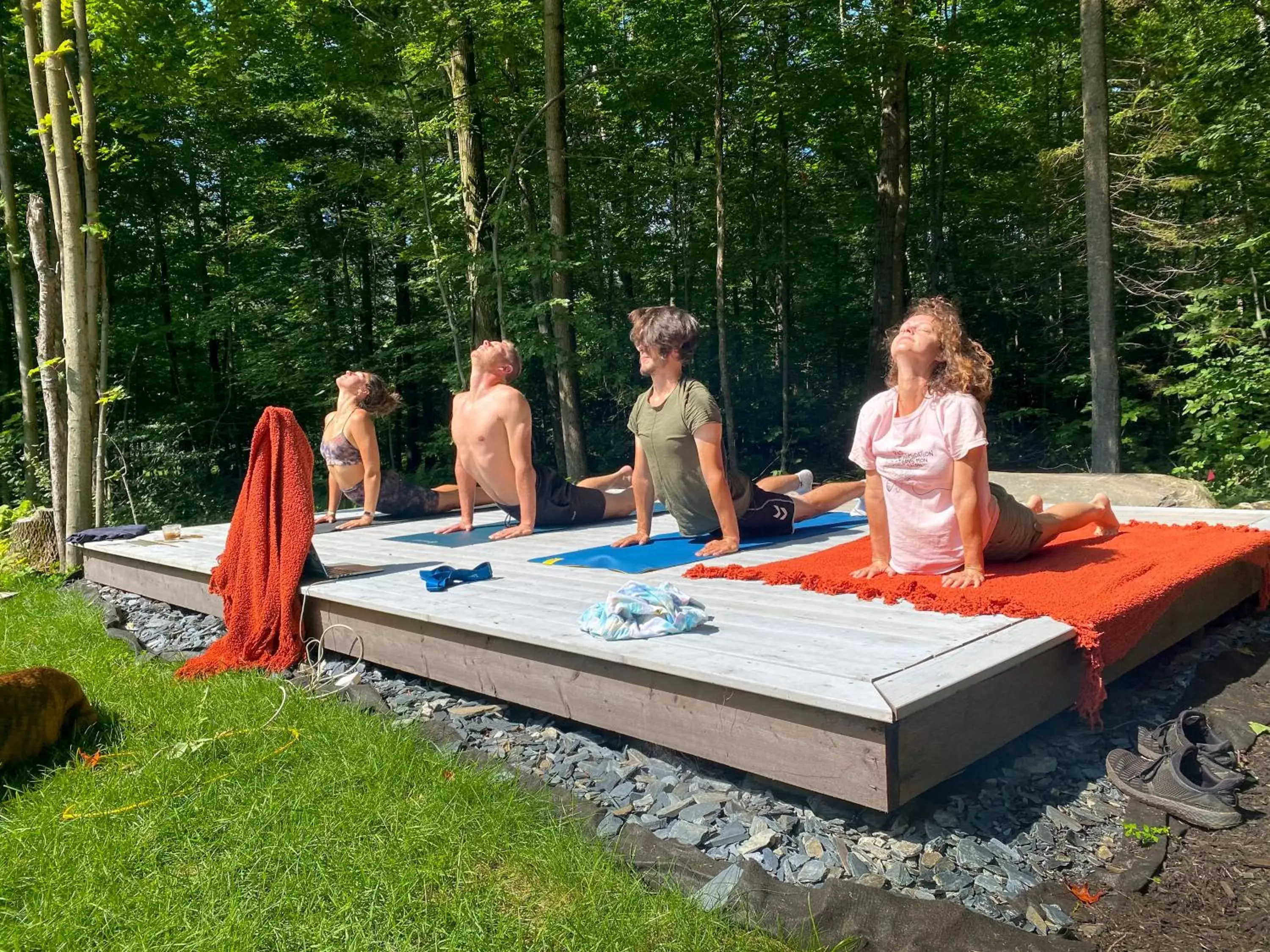 People, Swimming Pool in Le Camp Caché Shefford