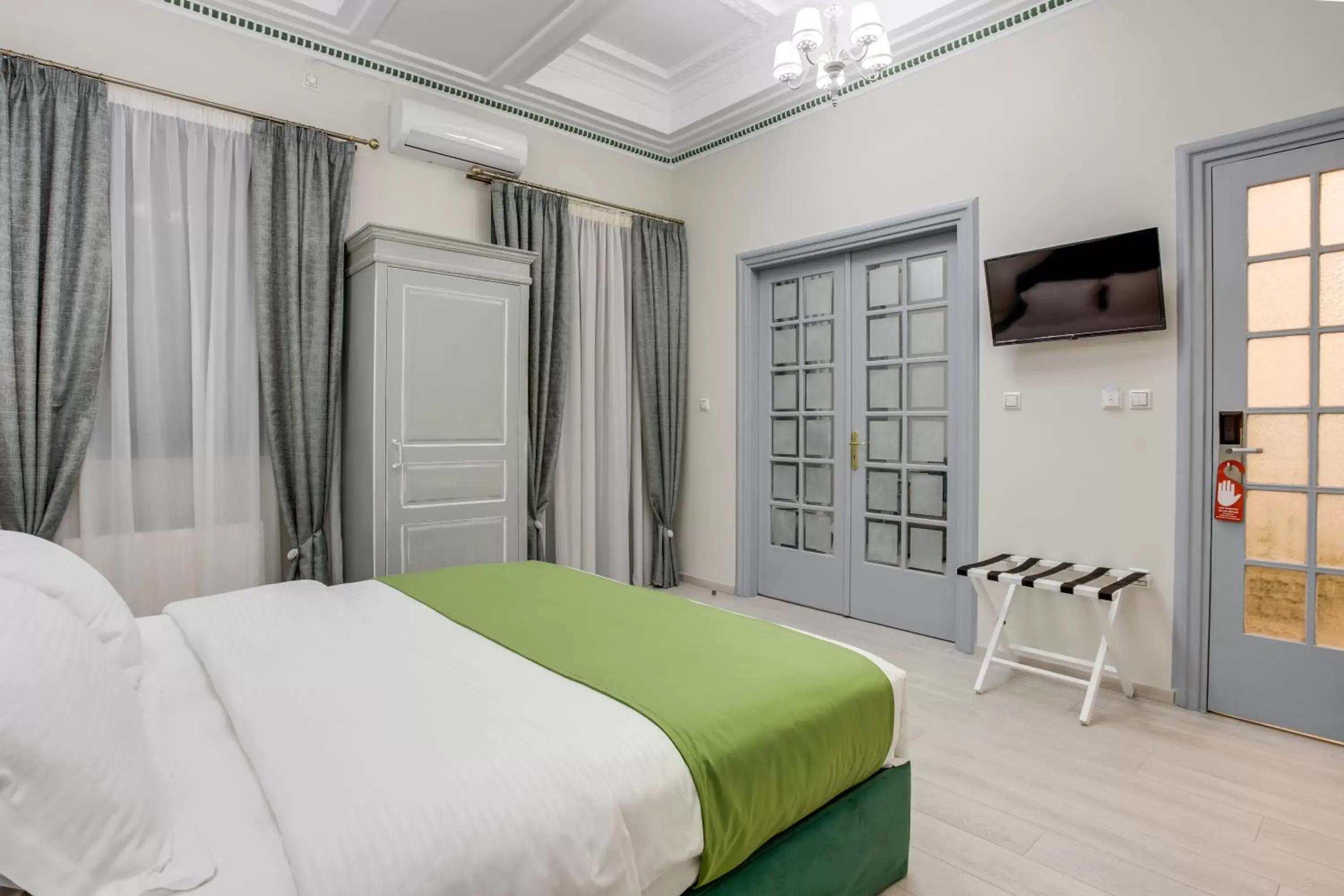 Bedroom, Bed in Pandrosos Divine Suites