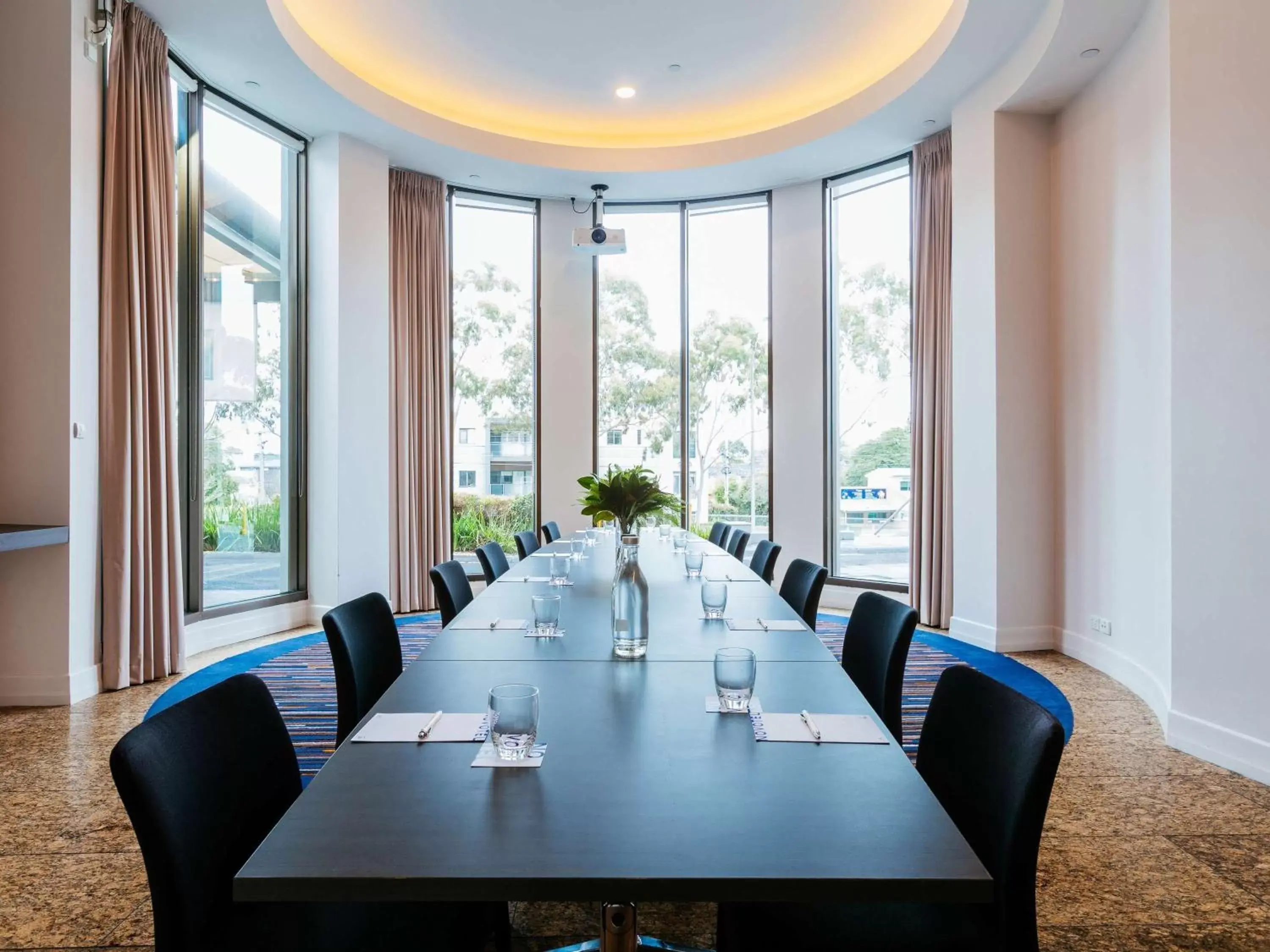 Meeting/conference room in Novotel Melbourne Glen Waverley