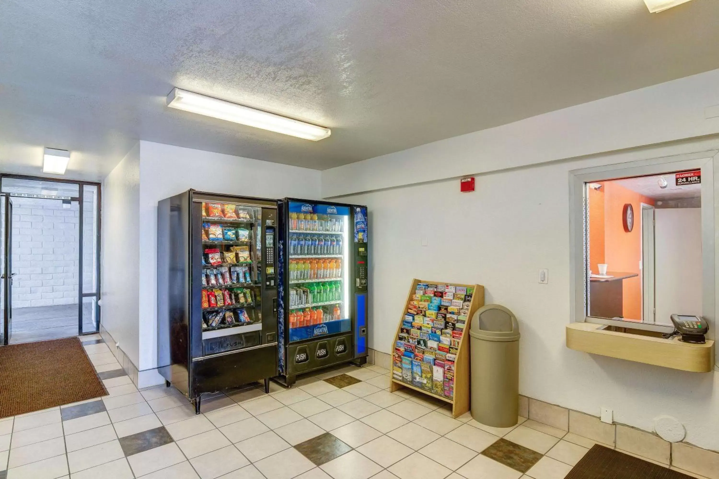 On site, Supermarket/Shops in Motel 6-Simi Valley, CA