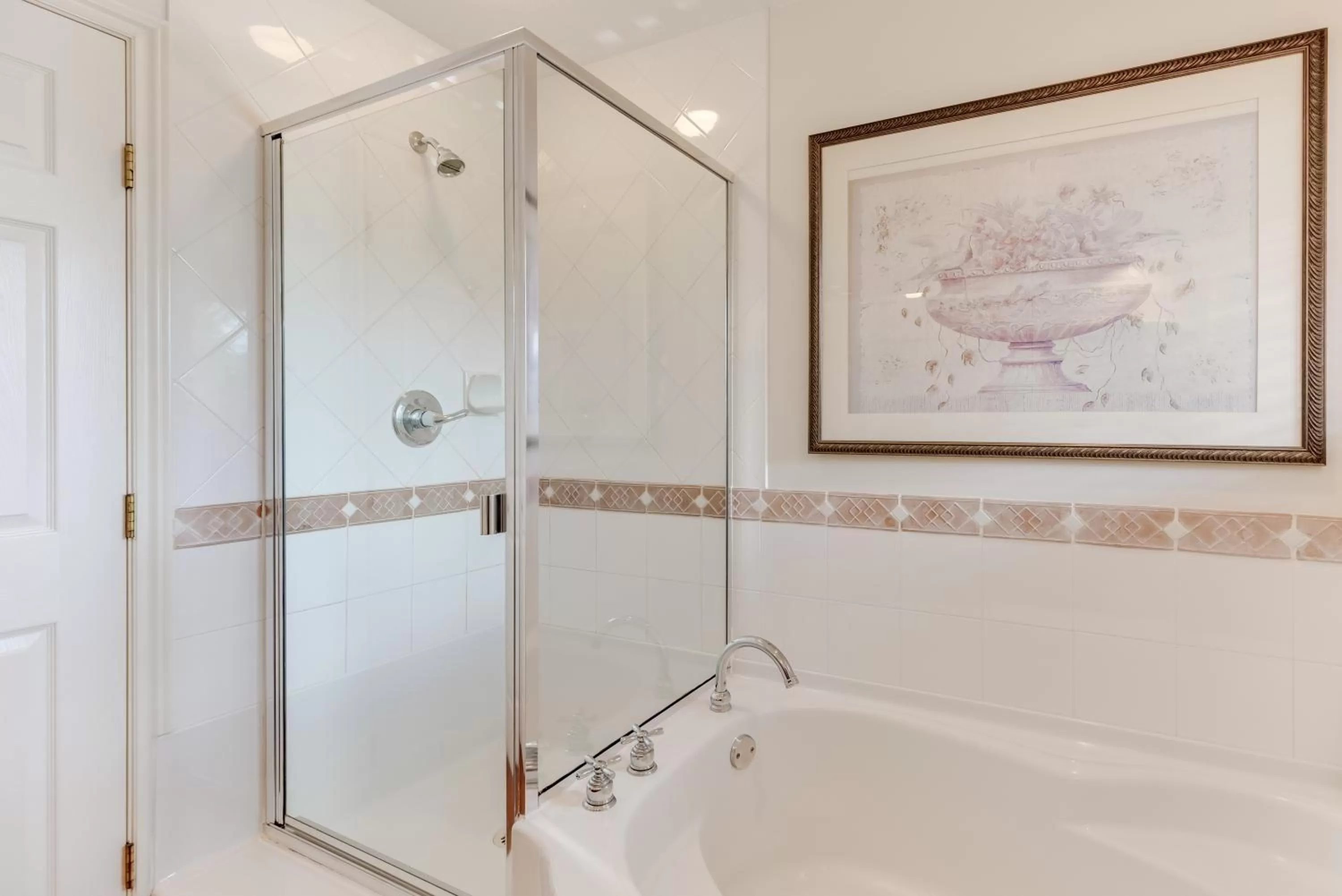 Bathroom in Manteo at Eldorado Resort