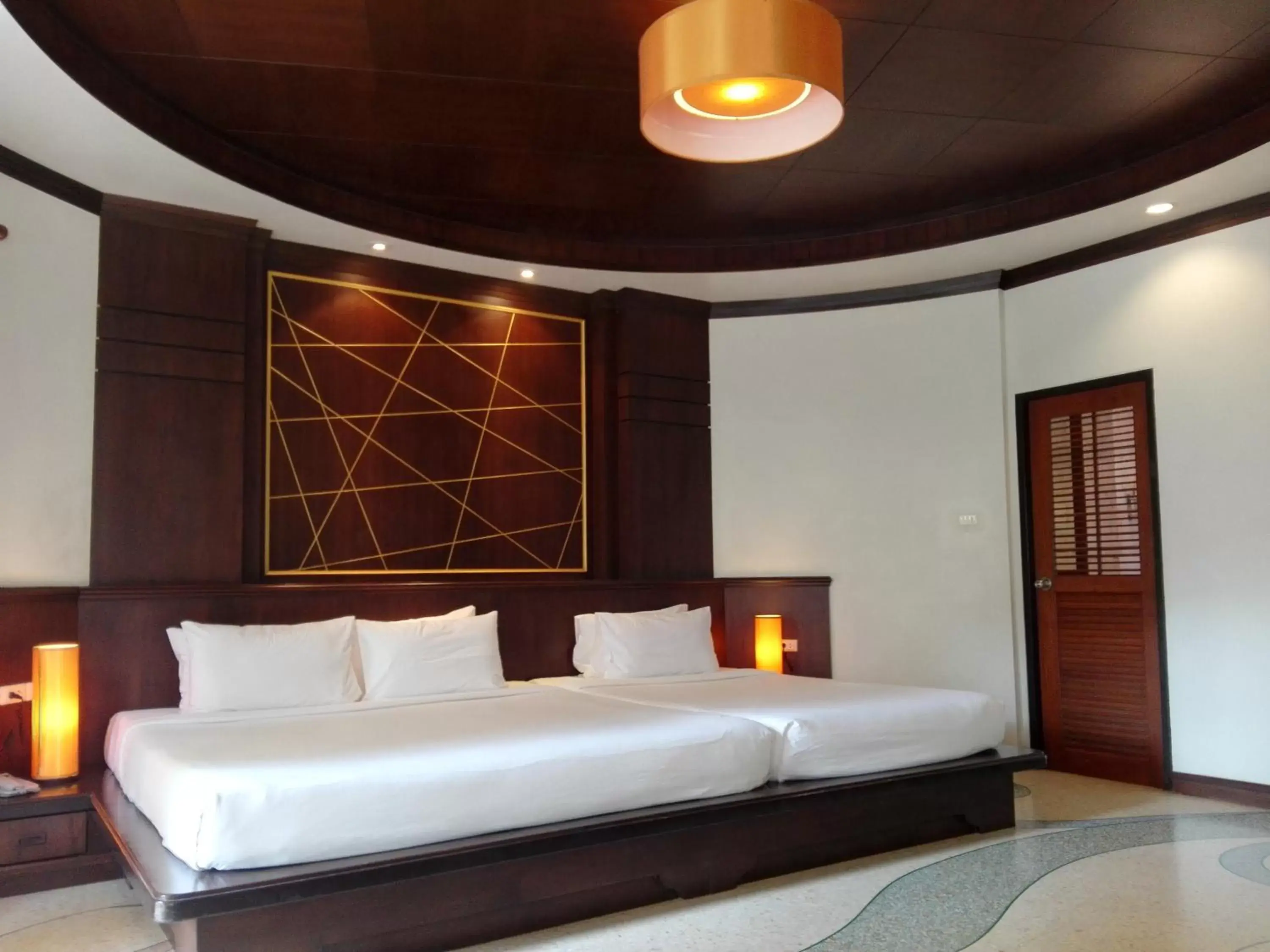 Bed in Golden Beach Resort