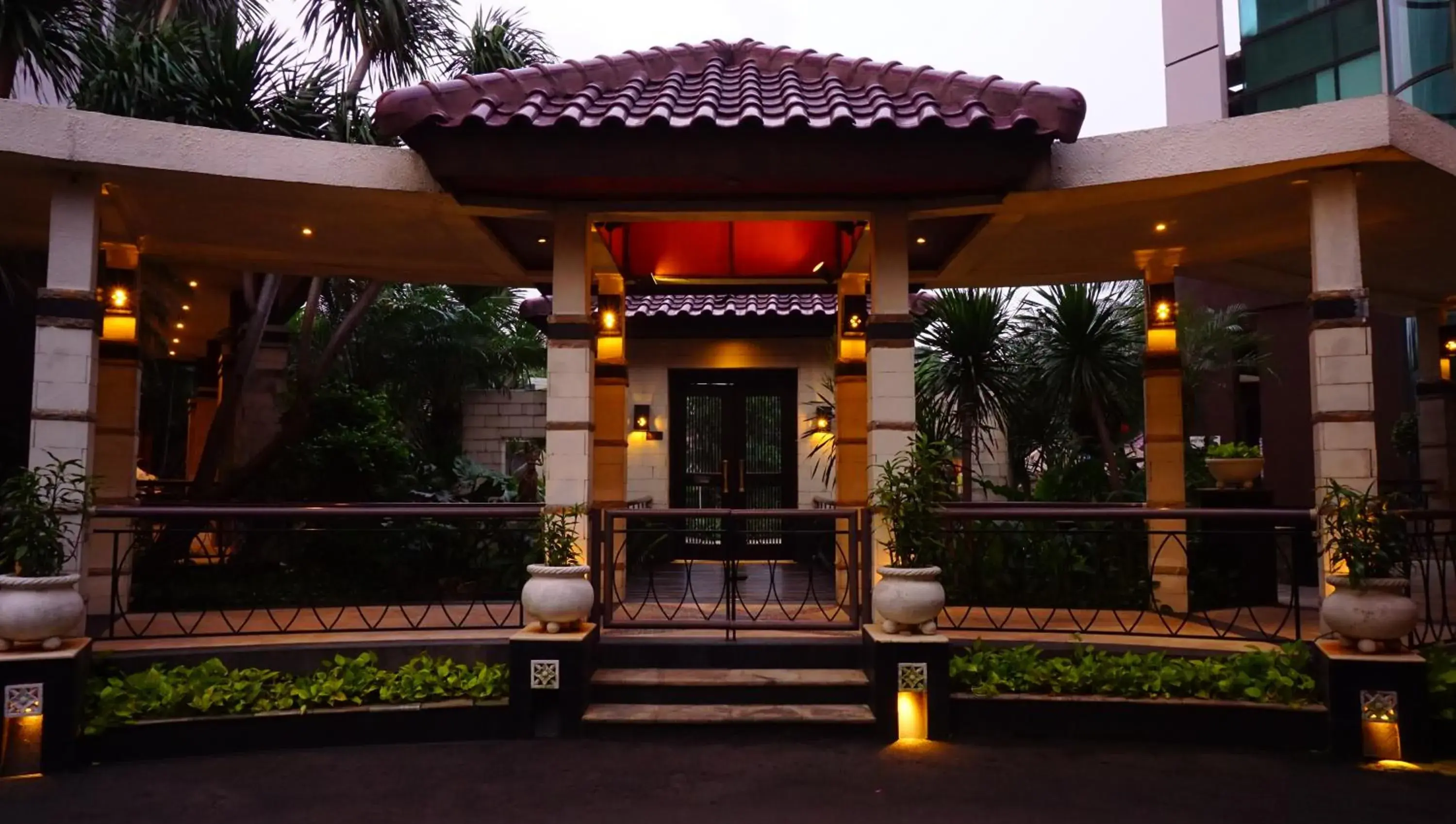 Property building in Kristal Hotel Jakarta Property building in Kristal Hotel Jakarta