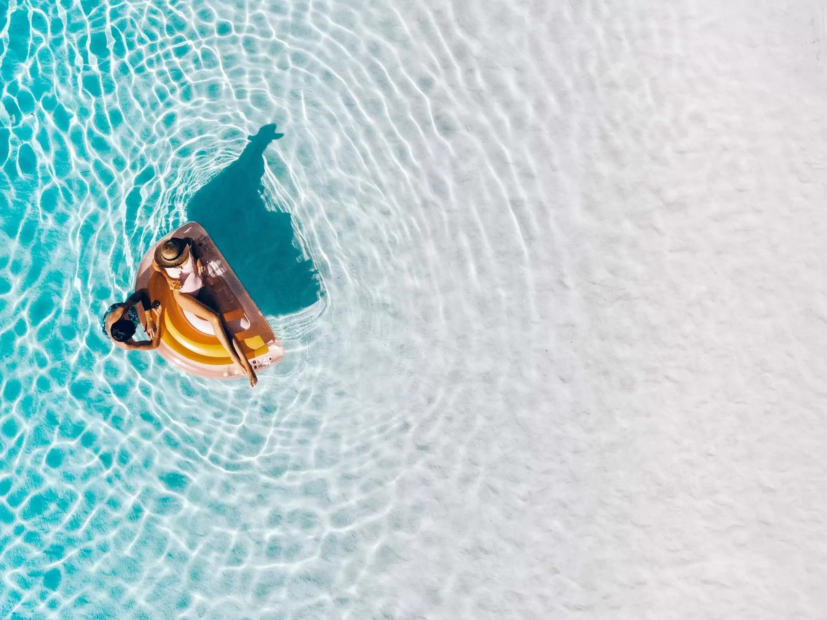 Pool view in Novotel Cairns Oasis Resort Pool view in Novotel Cairns Oasis Resort