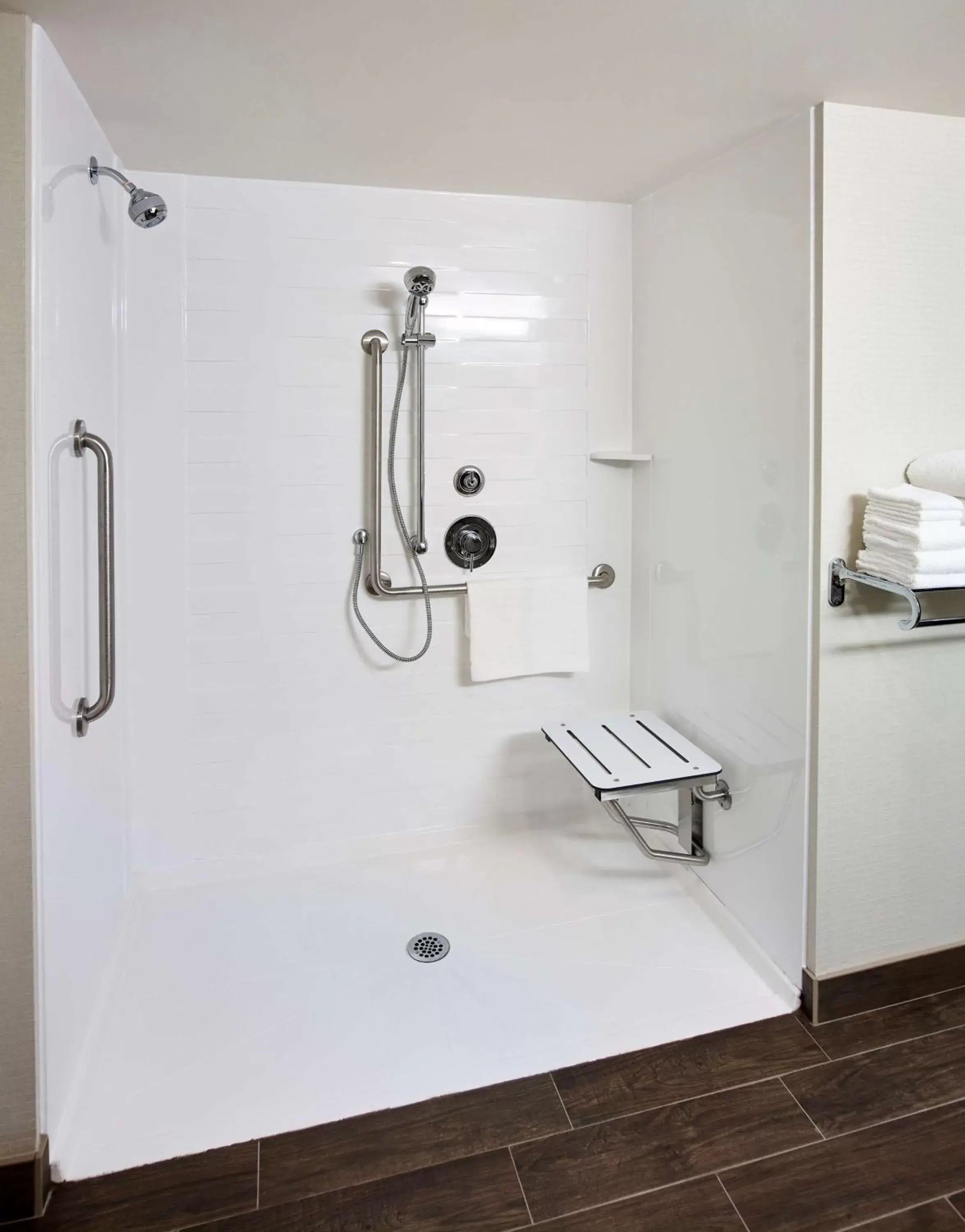 Bathroom in Hampton Inn by Hilton Sarnia/Point Edward