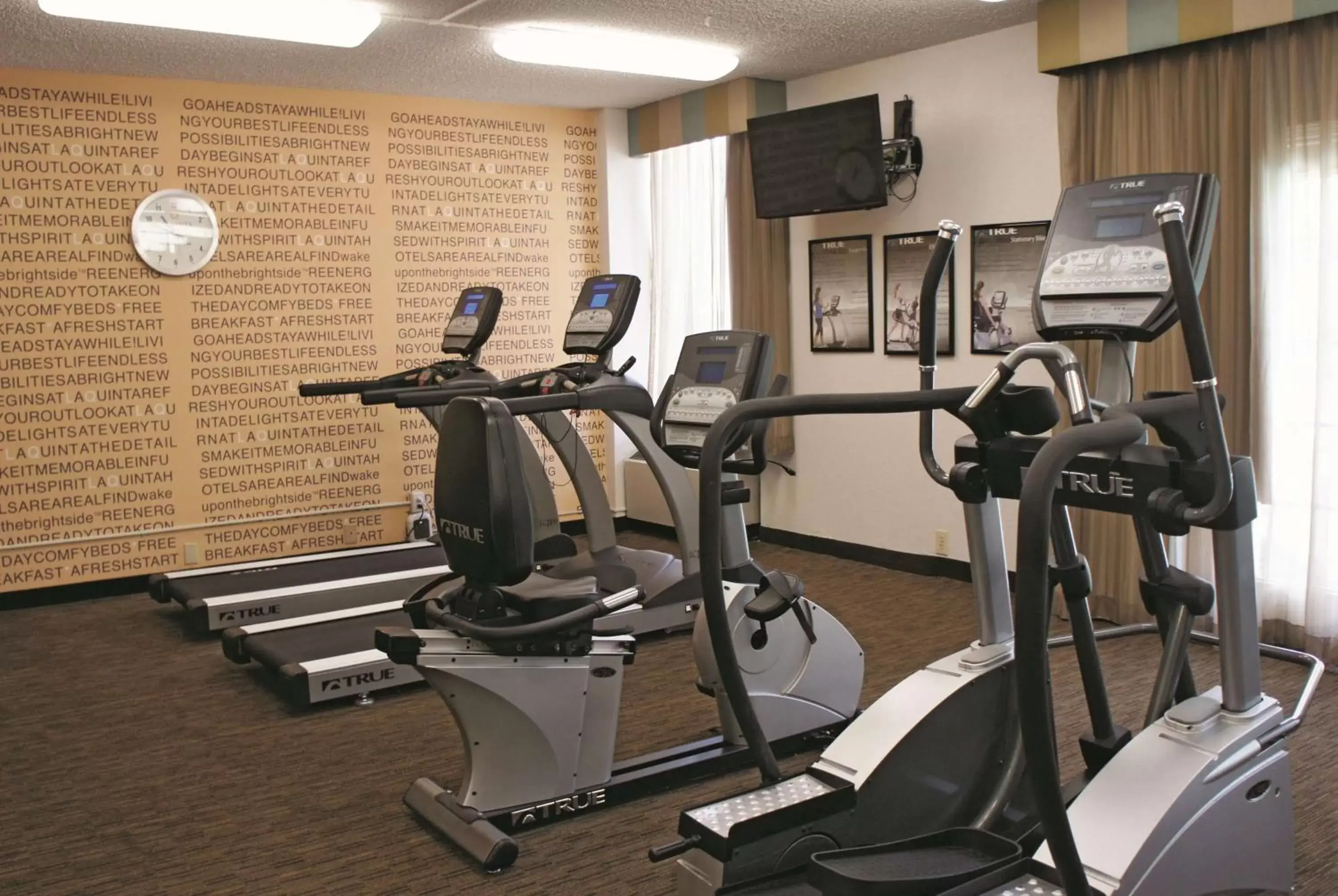 Fitness centre/facilities, Fitness Center/Facilities in La Quinta by Wyndham Houston Stafford Sugarland