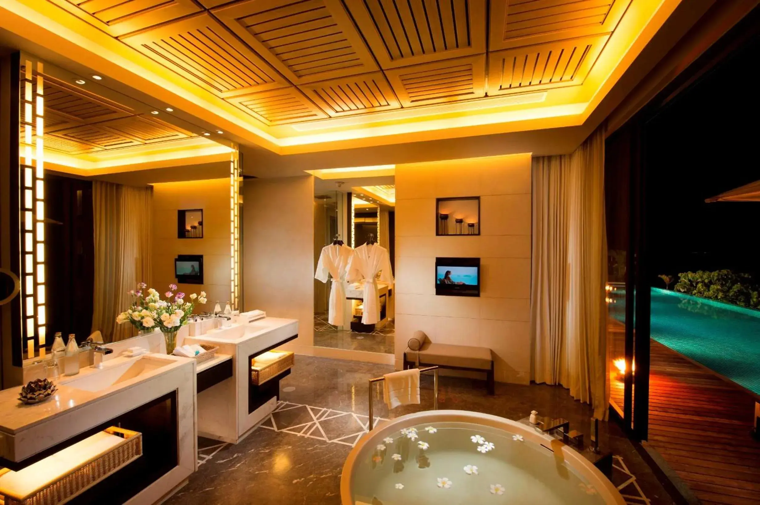 Bathroom in Conrad Koh Samui Residences