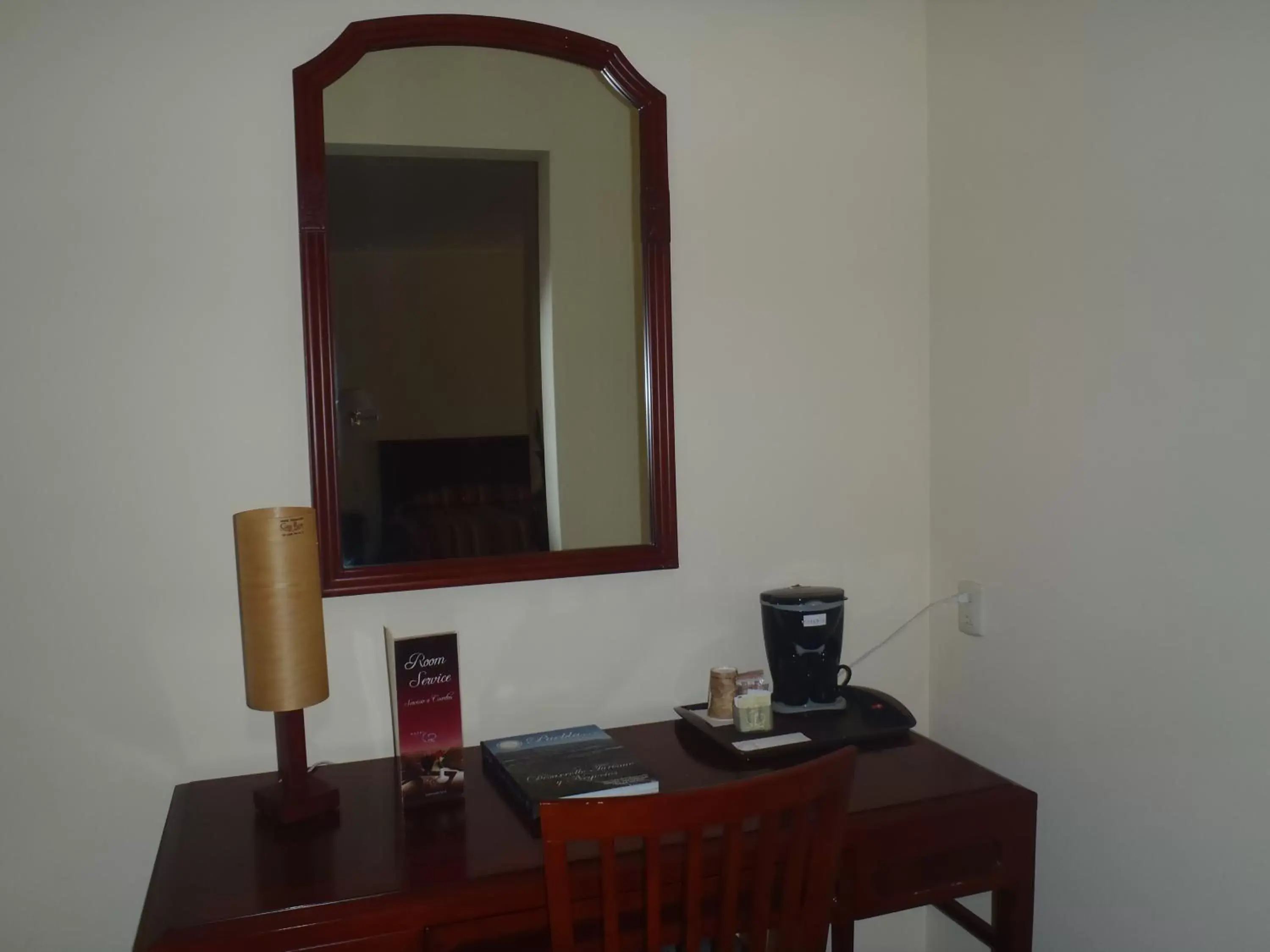 Coffee/tea facilities, TV/Entertainment Center in Hotel Casa Real Tehuacan