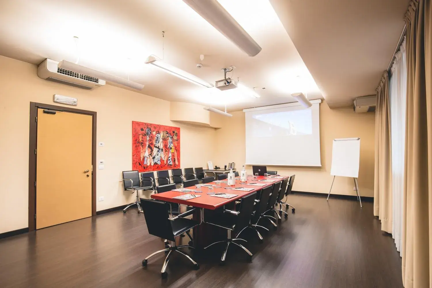 Meeting/conference room in Base Hotel