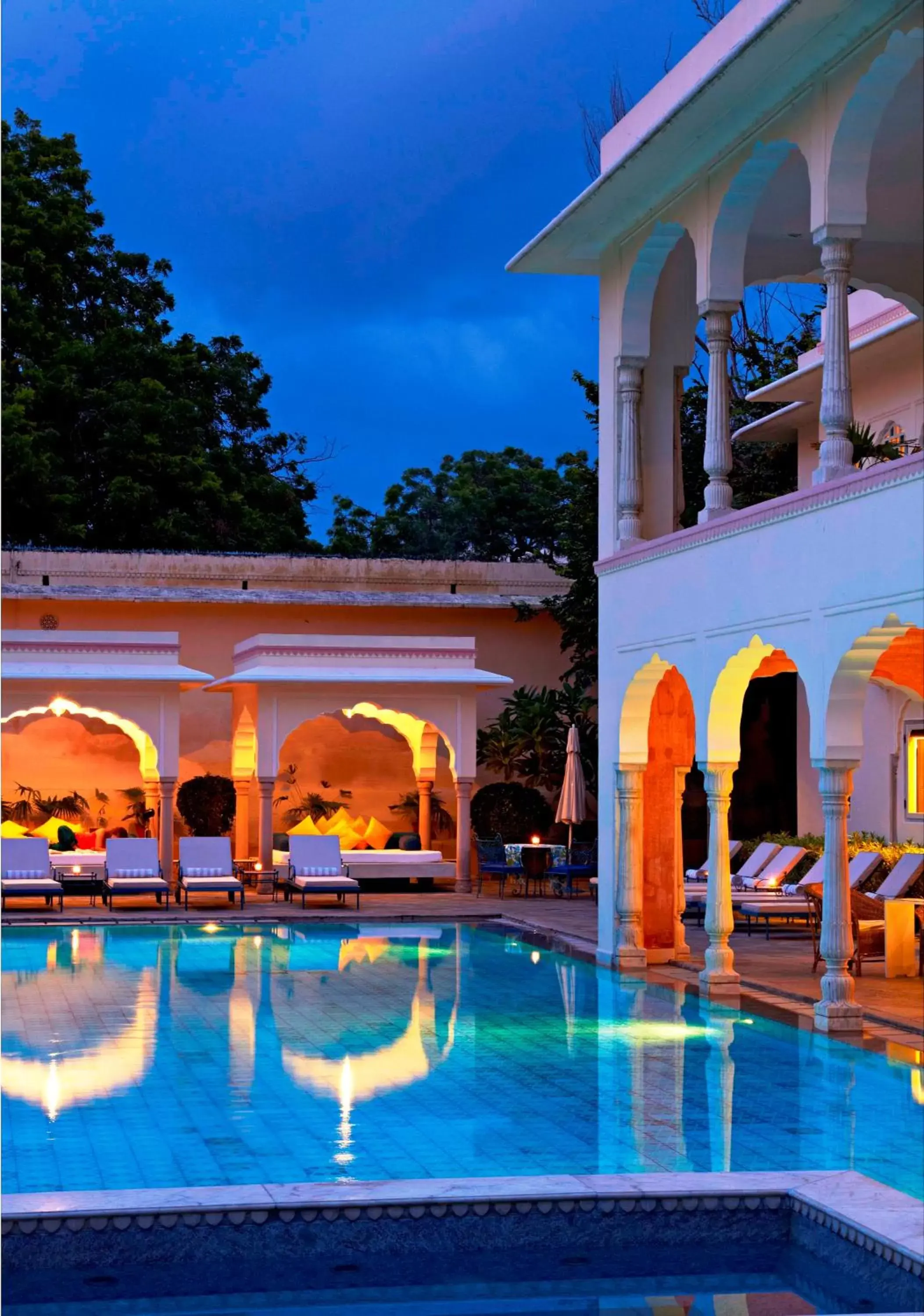 Swimming pool in Samode Haveli Swimming pool in Samode Haveli