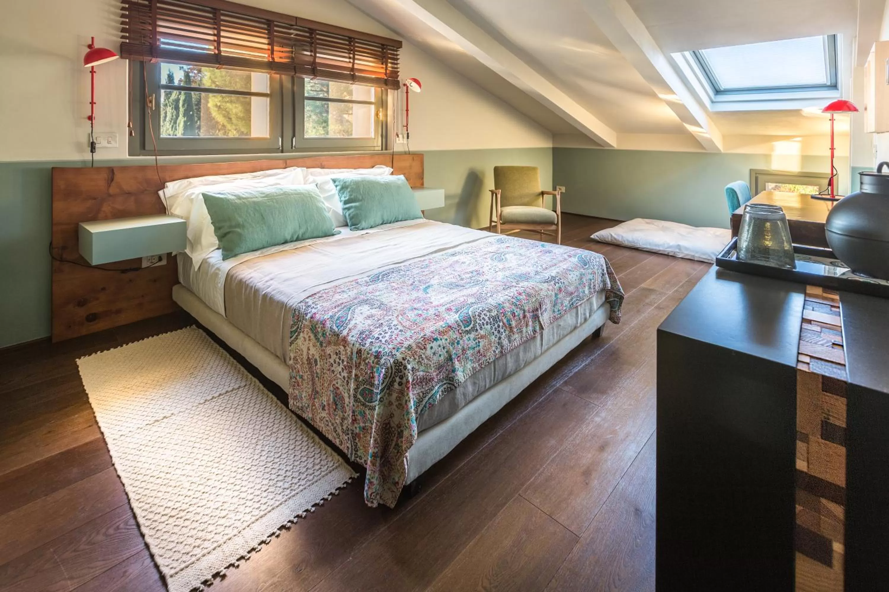 Photo of the whole room, Bed in A440 in Tuscany