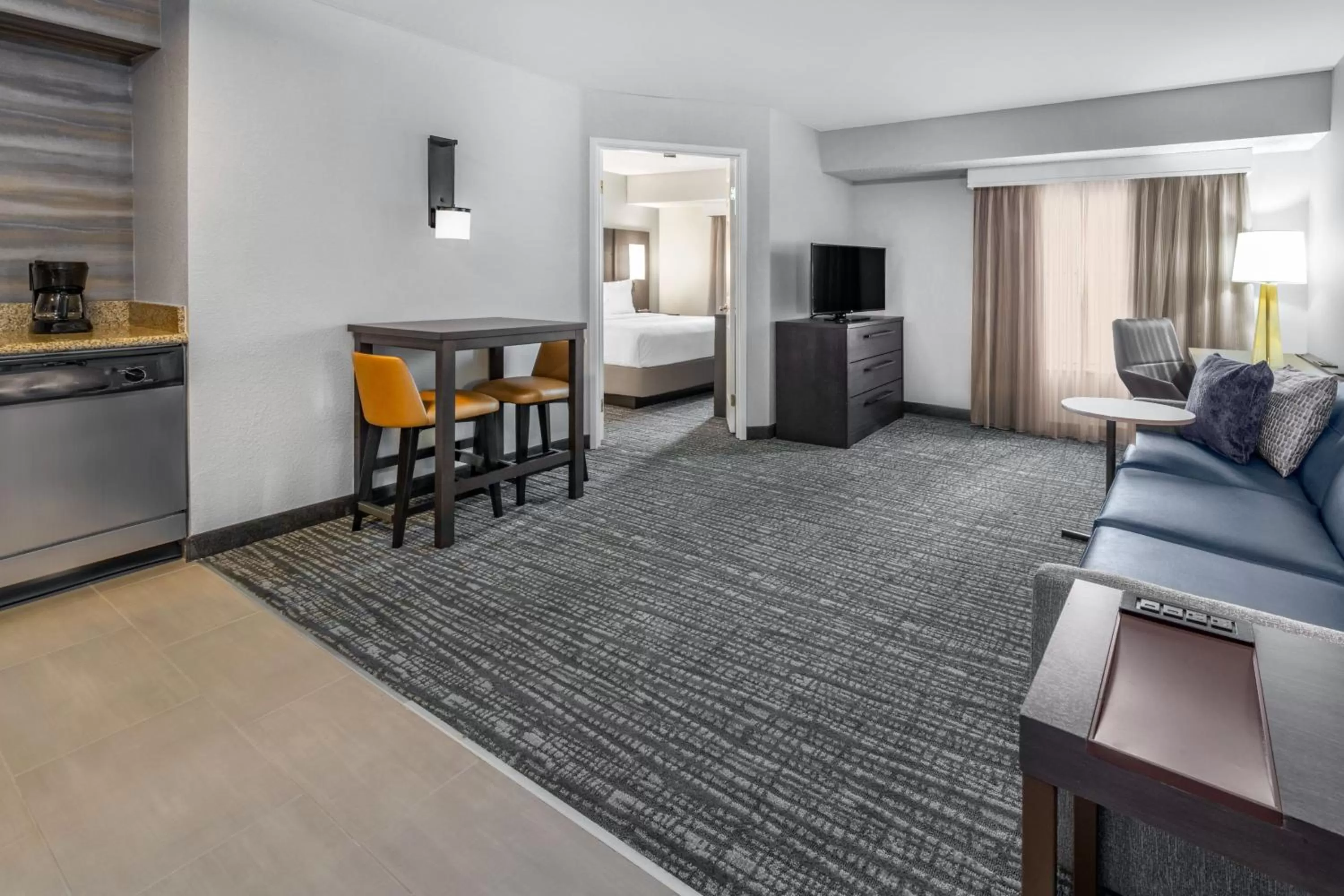 One-Bedroom Suite with River View in Residence Inn Indianapolis Downtown on the Canal