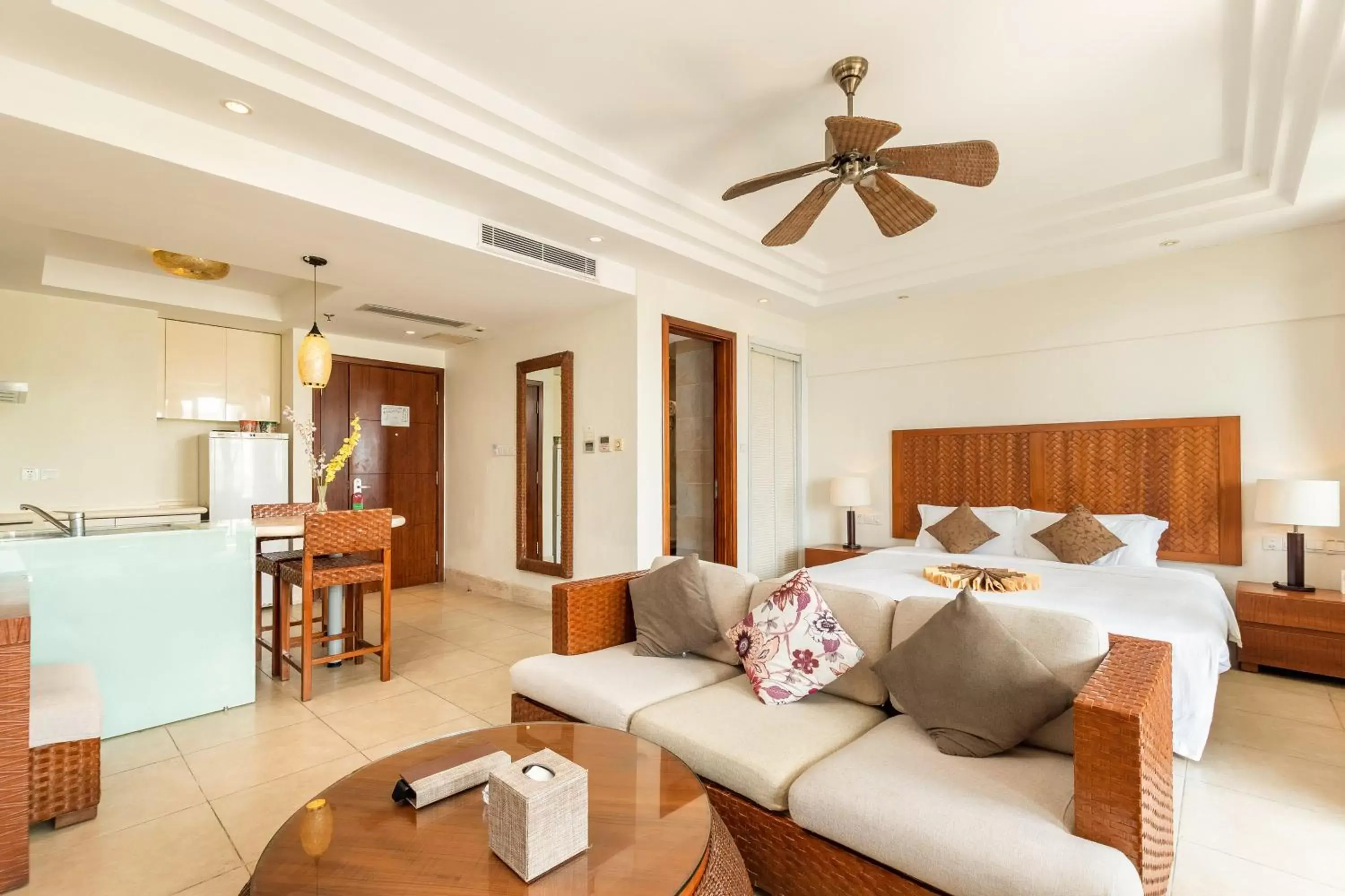Decorative detail in Aegean Suites Sanya Yalong Bay Resort
