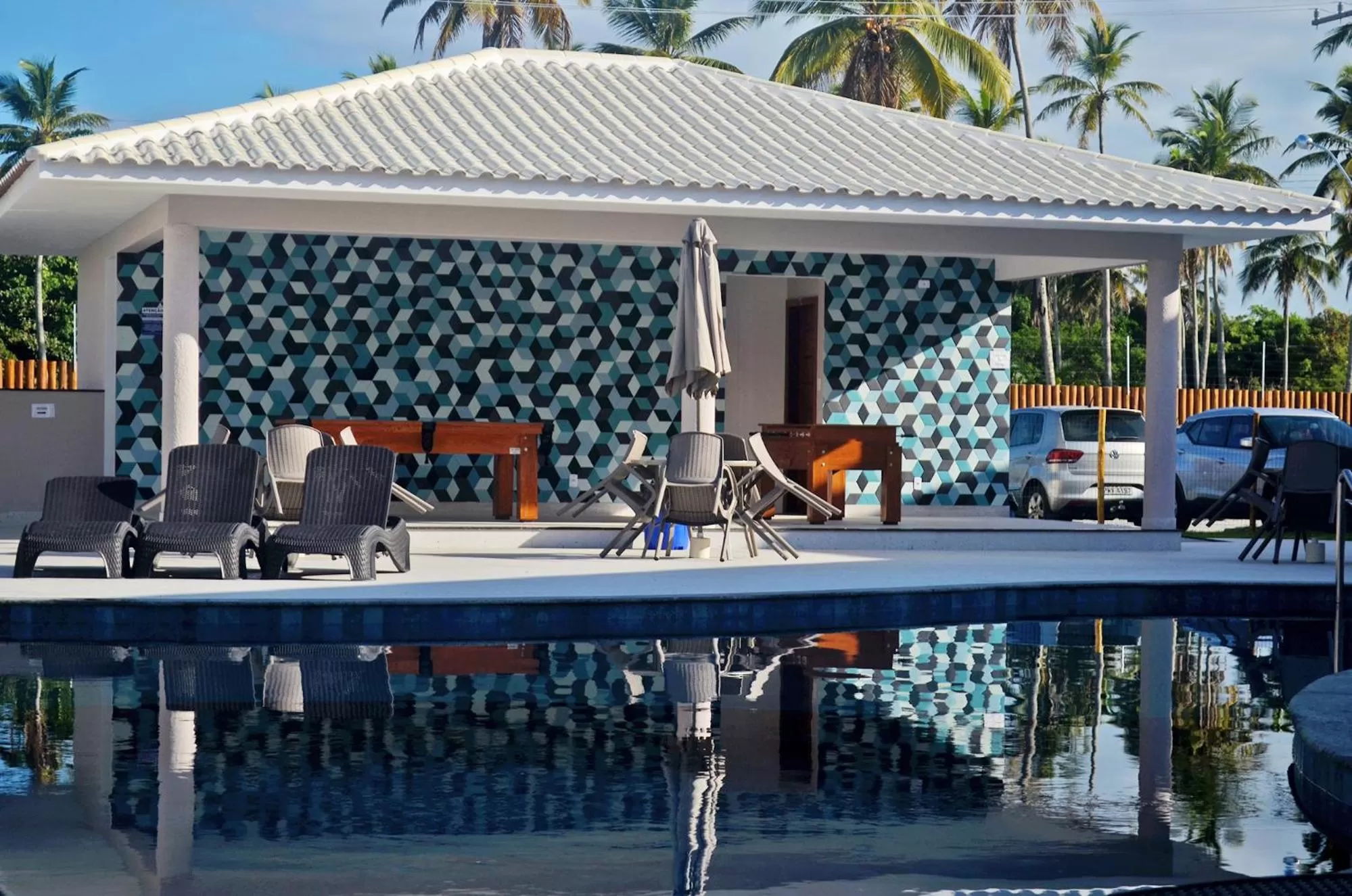 Swimming pool in SunBahia Praia Hotel