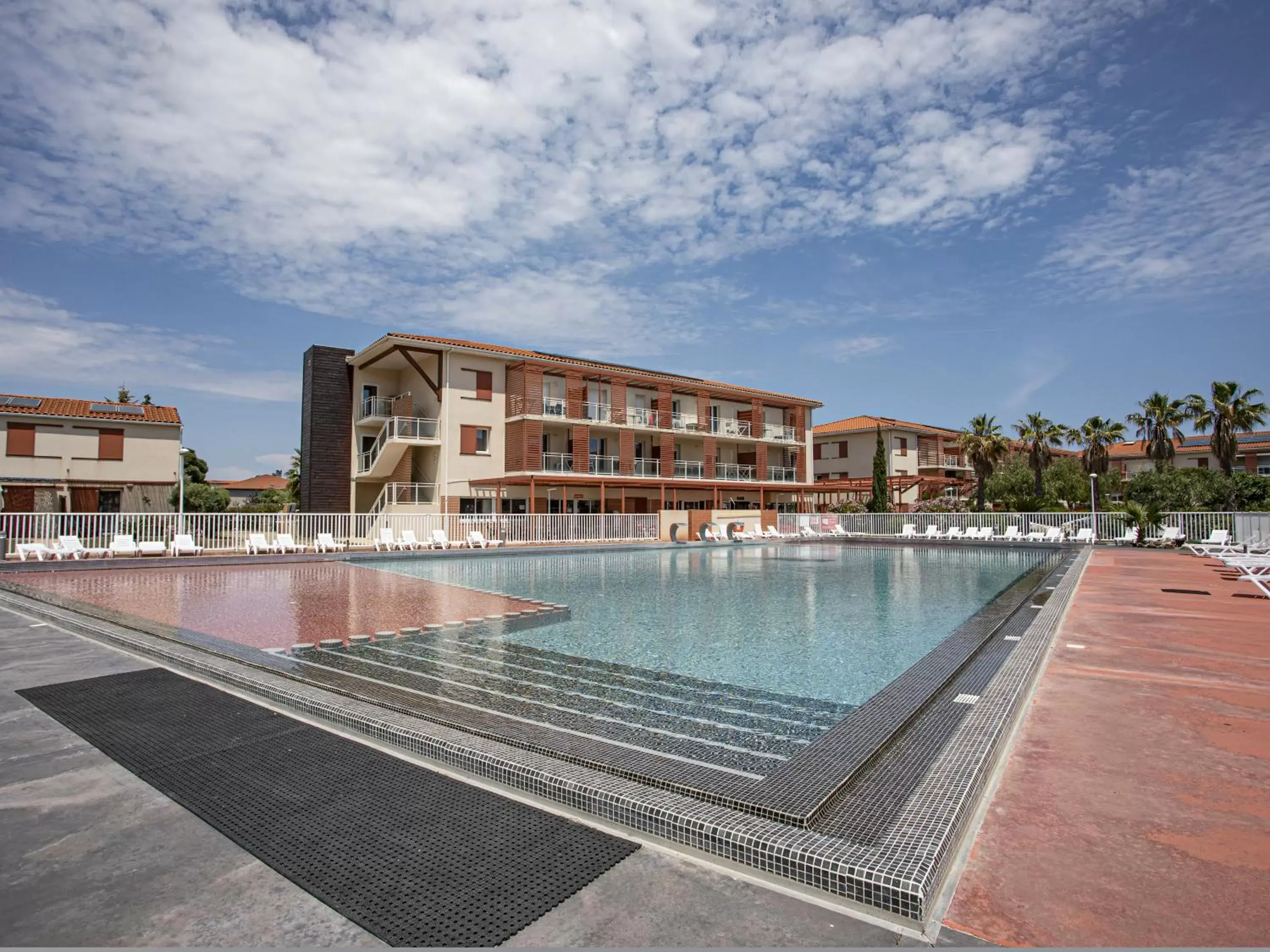 Swimming Pool in Vacancéole - Les demeures de la Massane - Argelès-sur-Mer