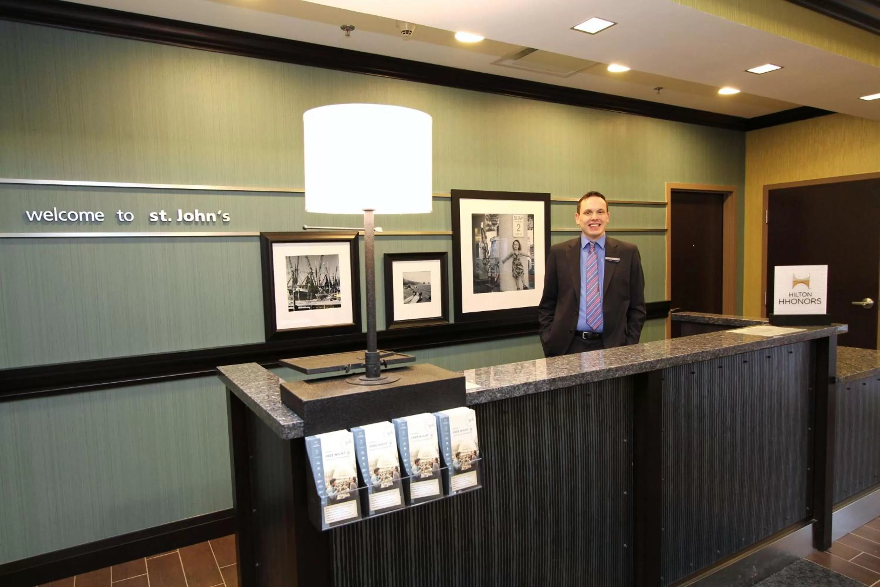 Lobby or reception in Hampton Inn & Suites by Hilton St. John's Airport