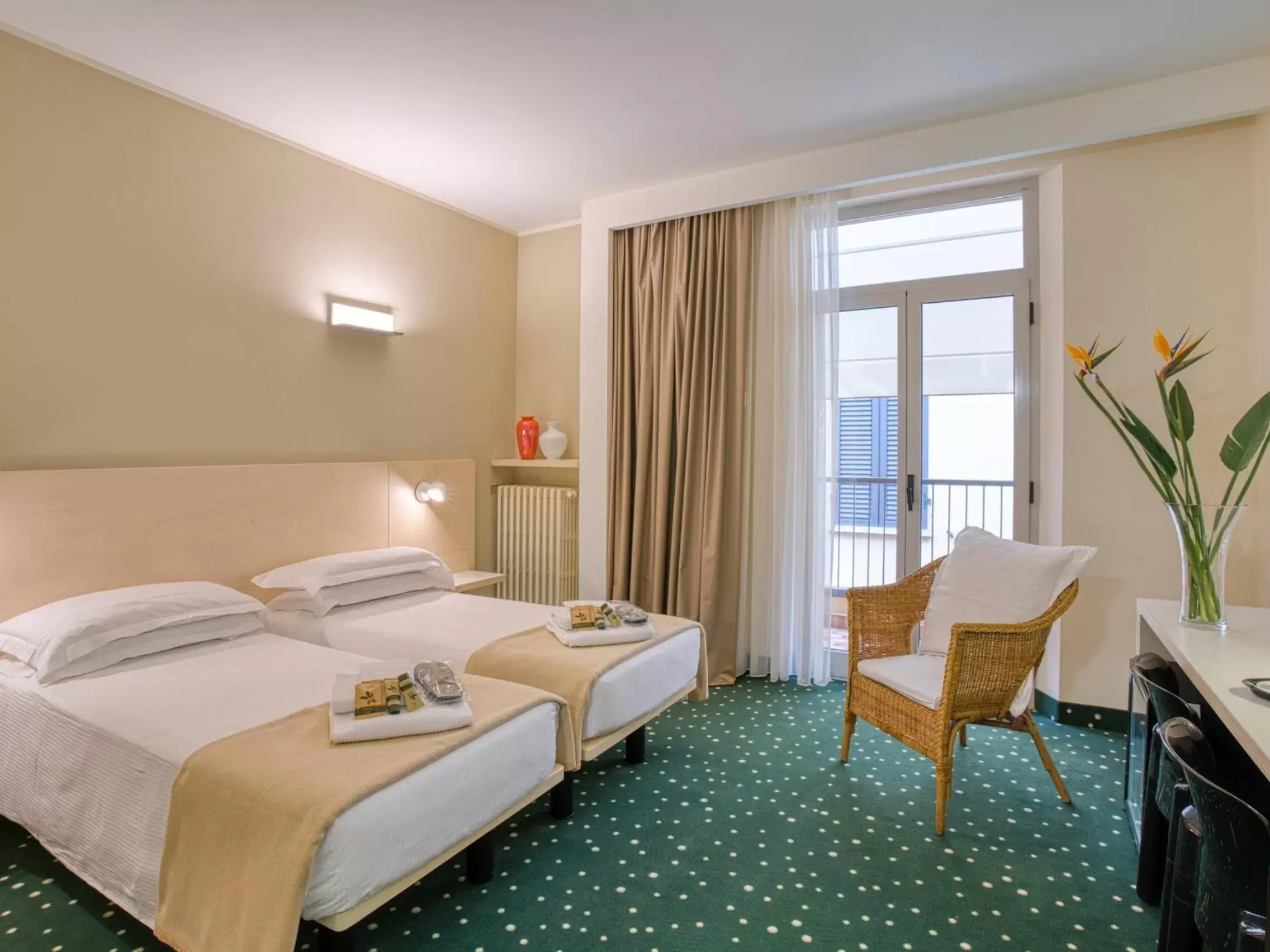Bedroom, Bed in Hotel Piroscafo