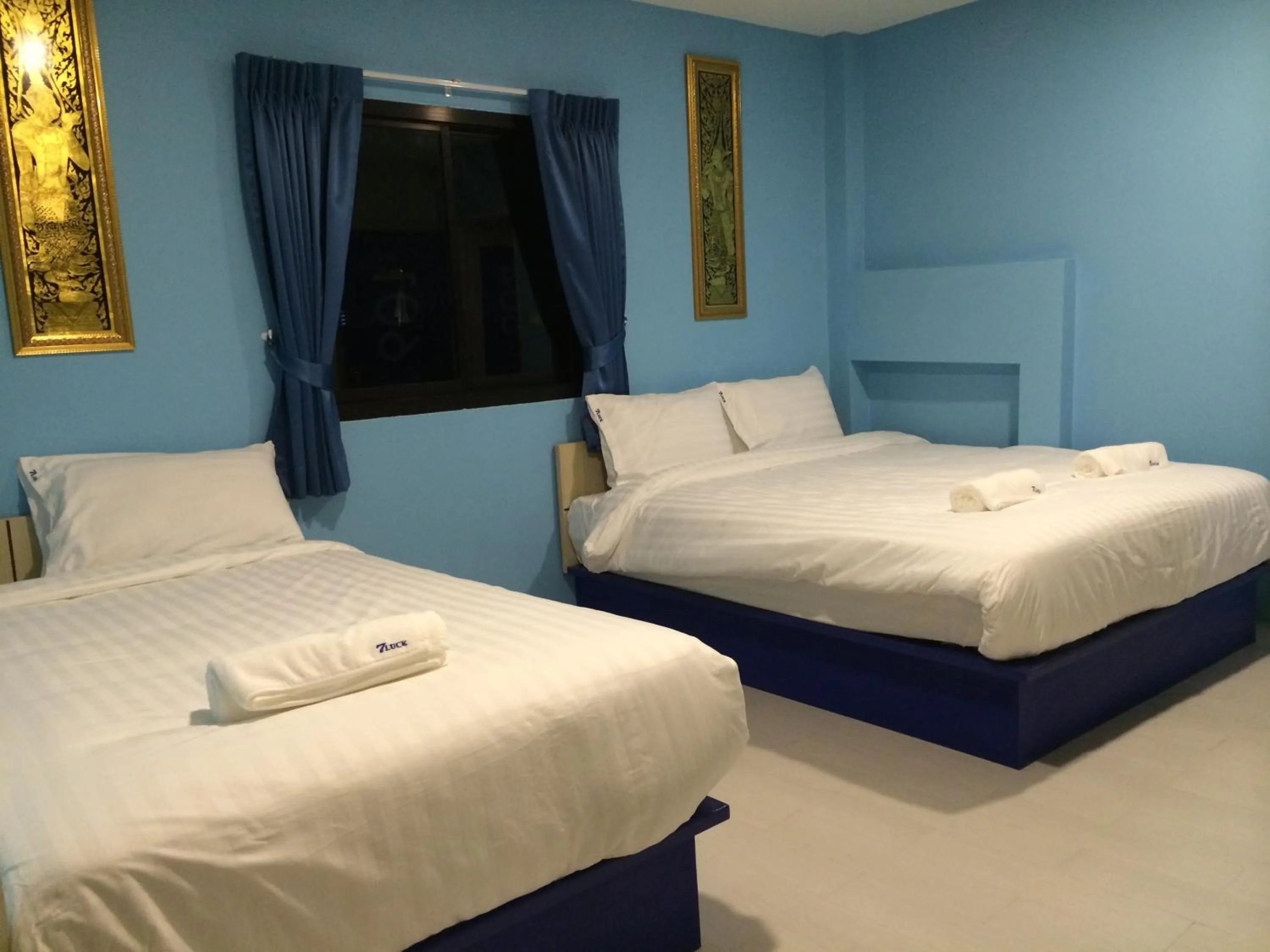 Bed in The Seven Luck