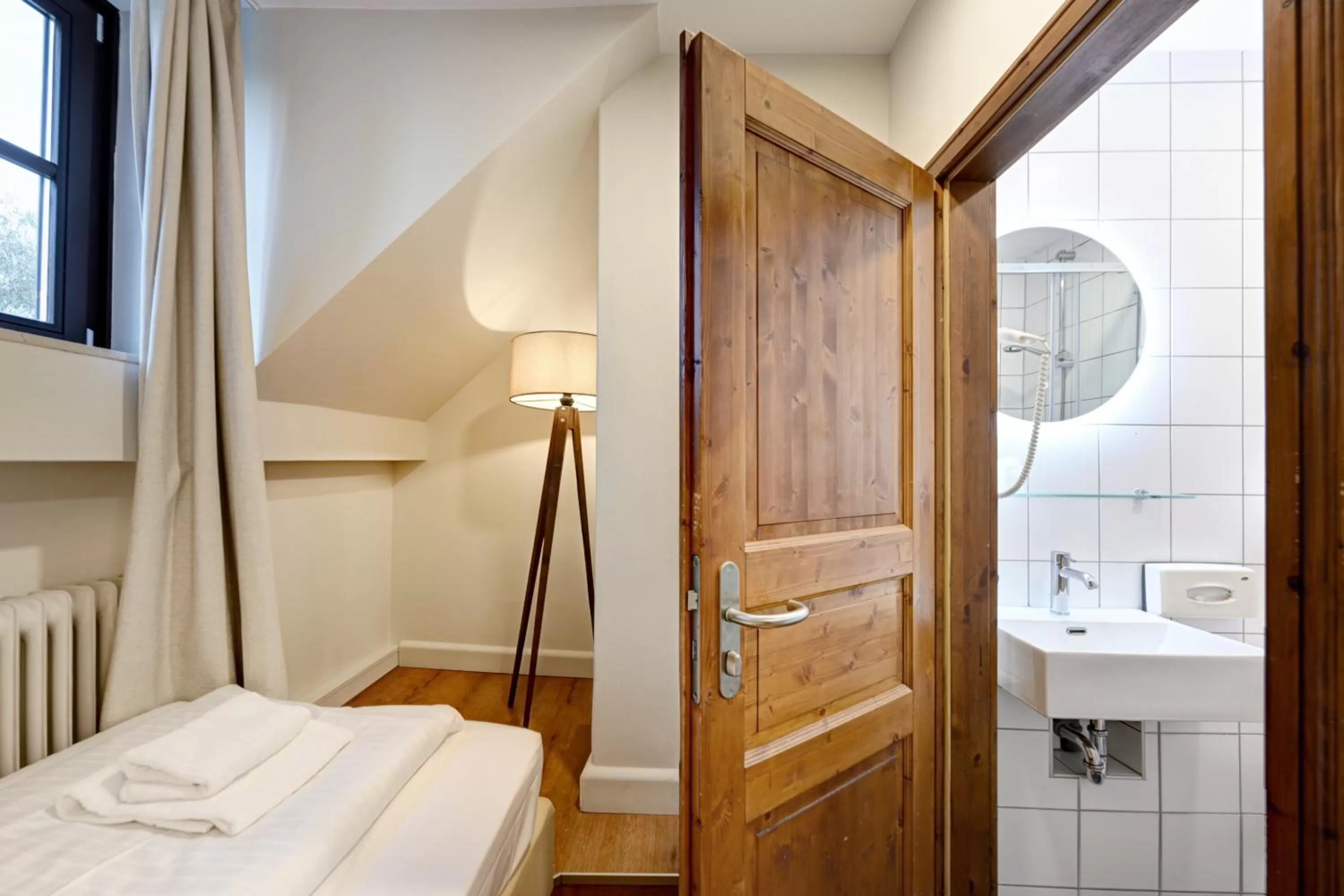 Photo of the whole room in Hotel Schleuse