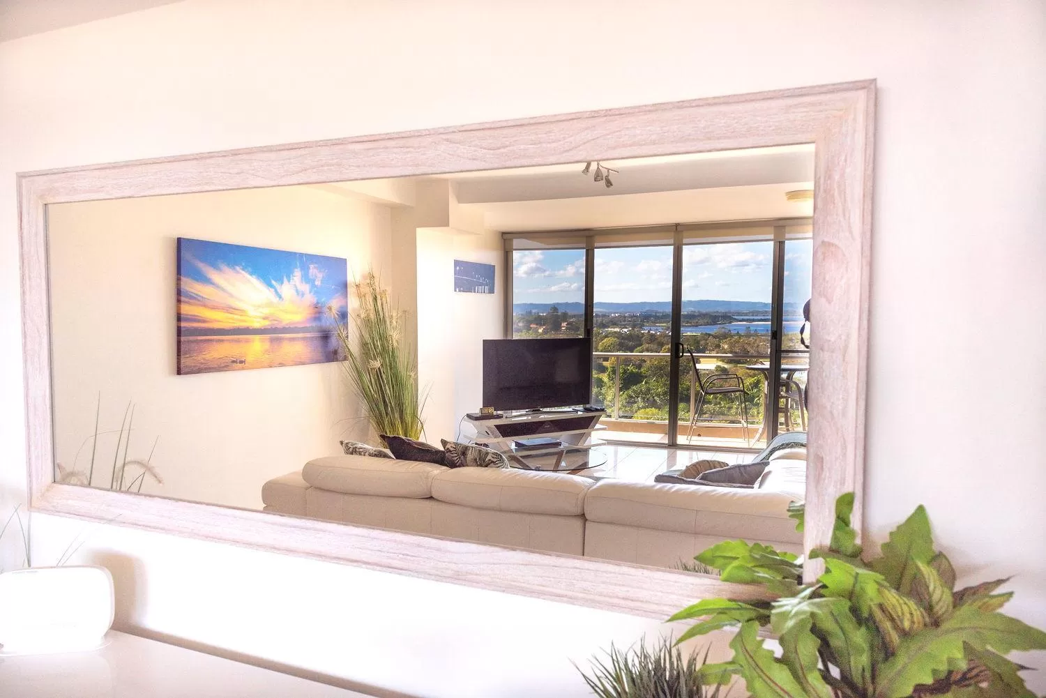 Living room in Grandview Apartments