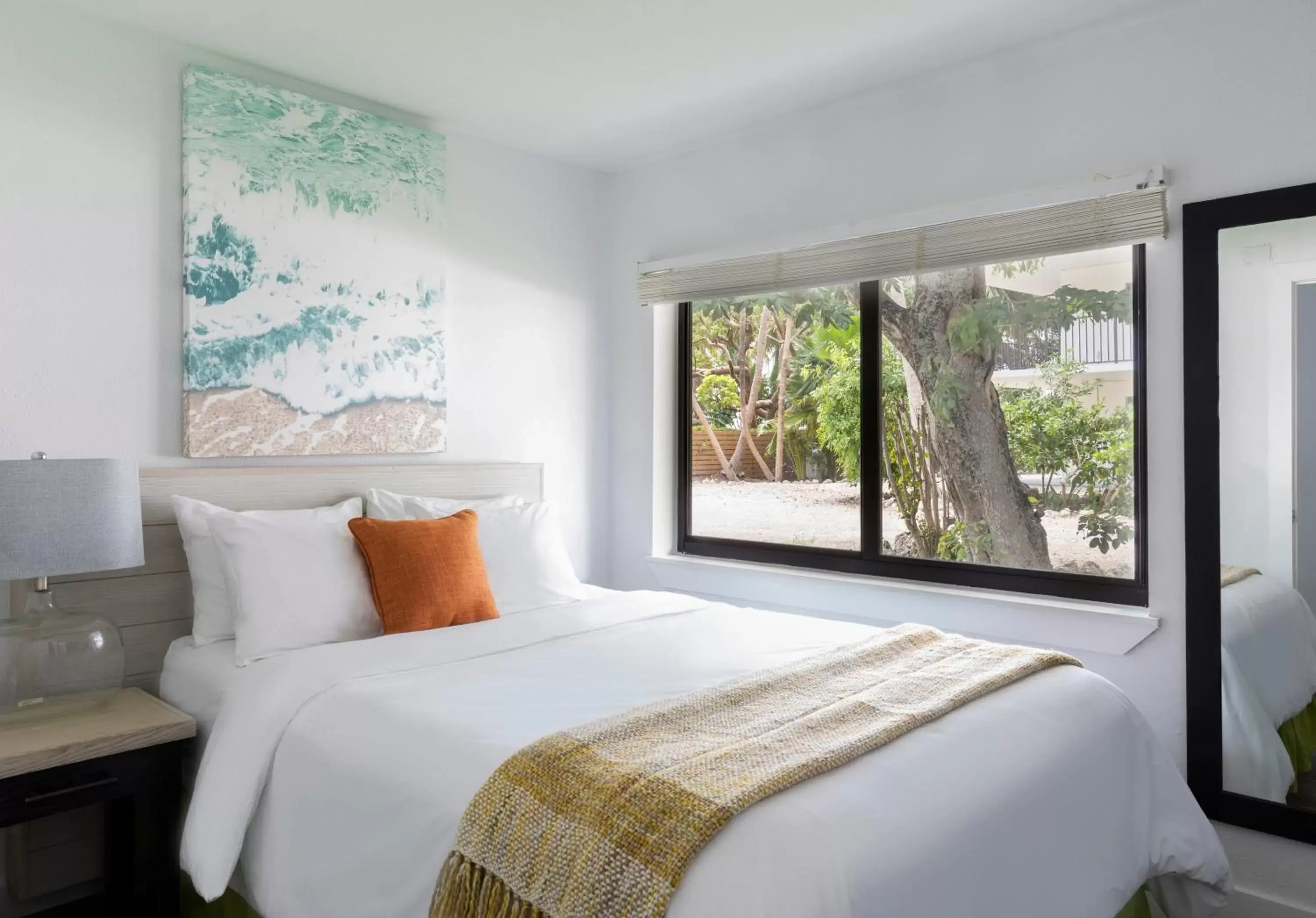 Bedroom, Bed in La Siesta Resort & Villas