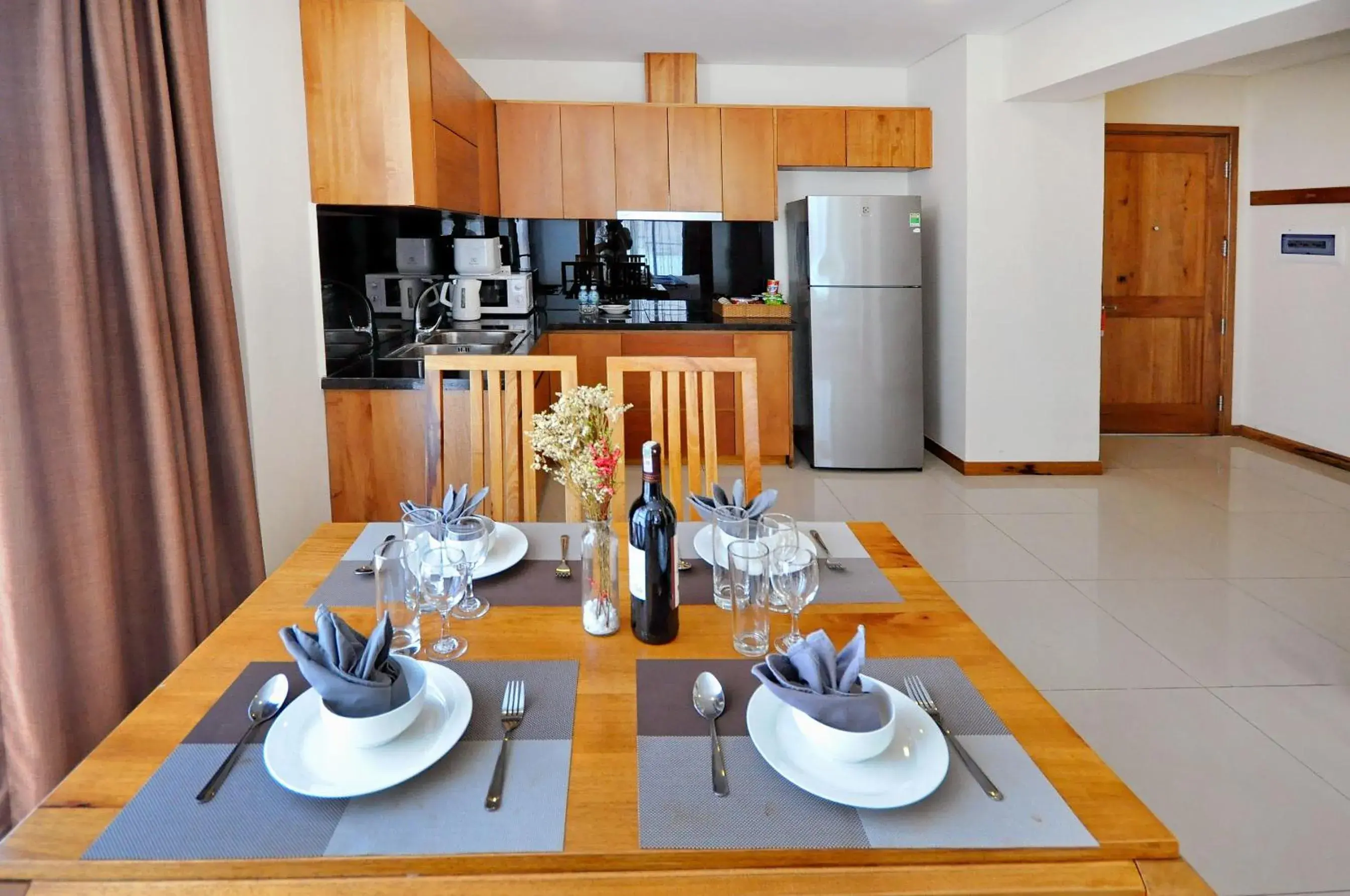 Dining Area in Holi Beach Hotel & Apartments