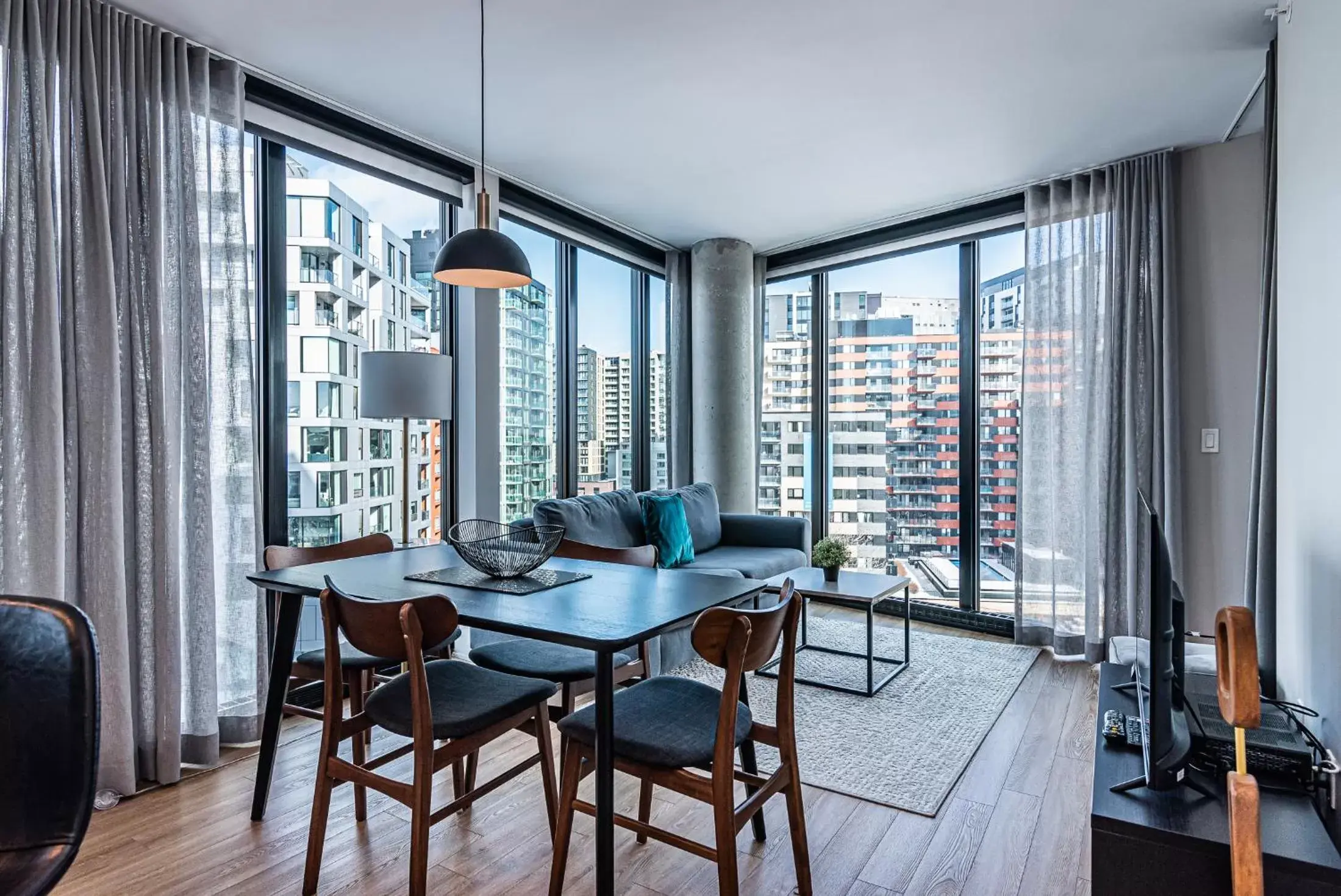 Living room, Dining Area in WRFY Griffintown Apartment