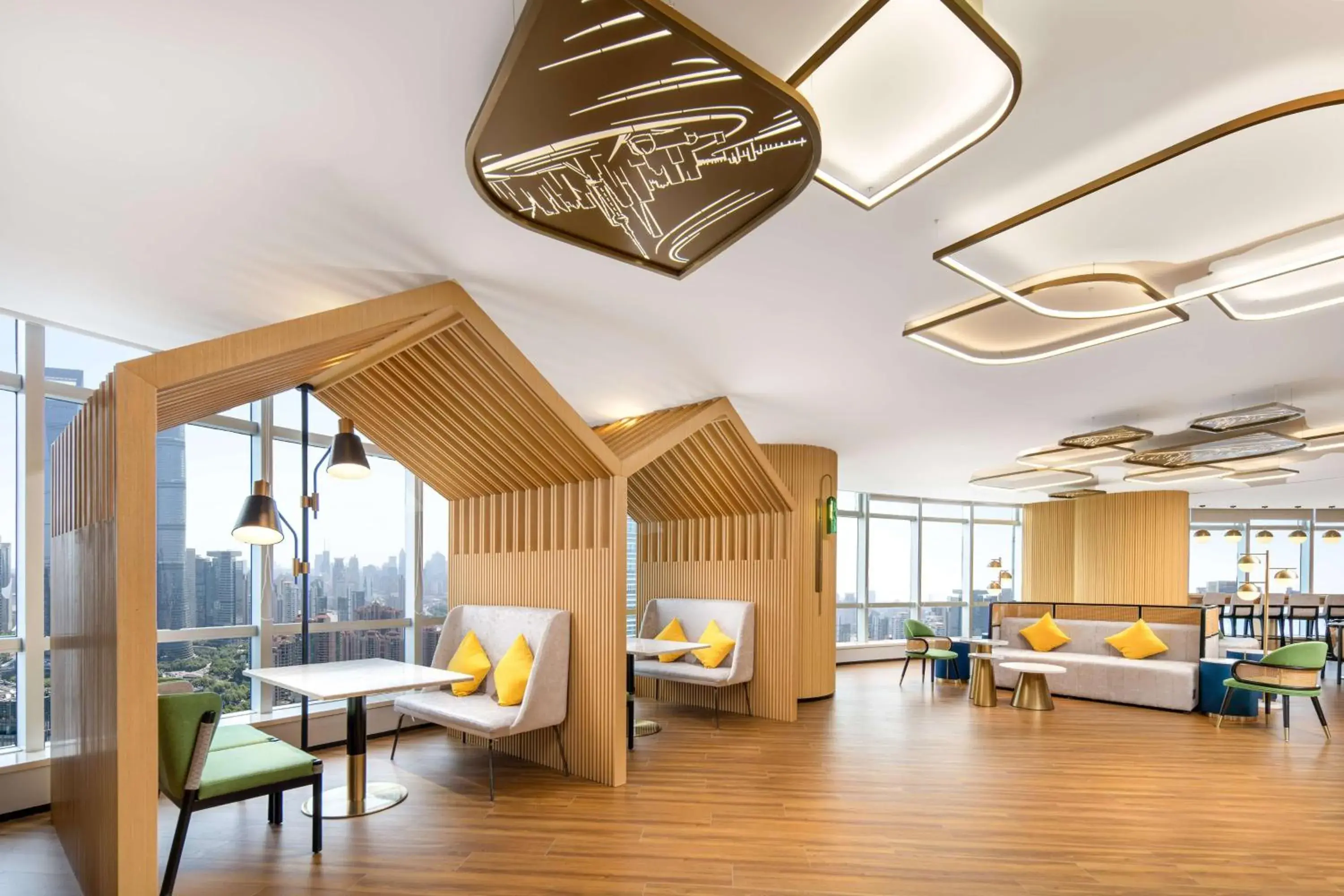 Lounge or bar in Hilton Garden Inn Shanghai Lujiazui Lounge or bar in Hilton Garden Inn Shanghai Lujiazui