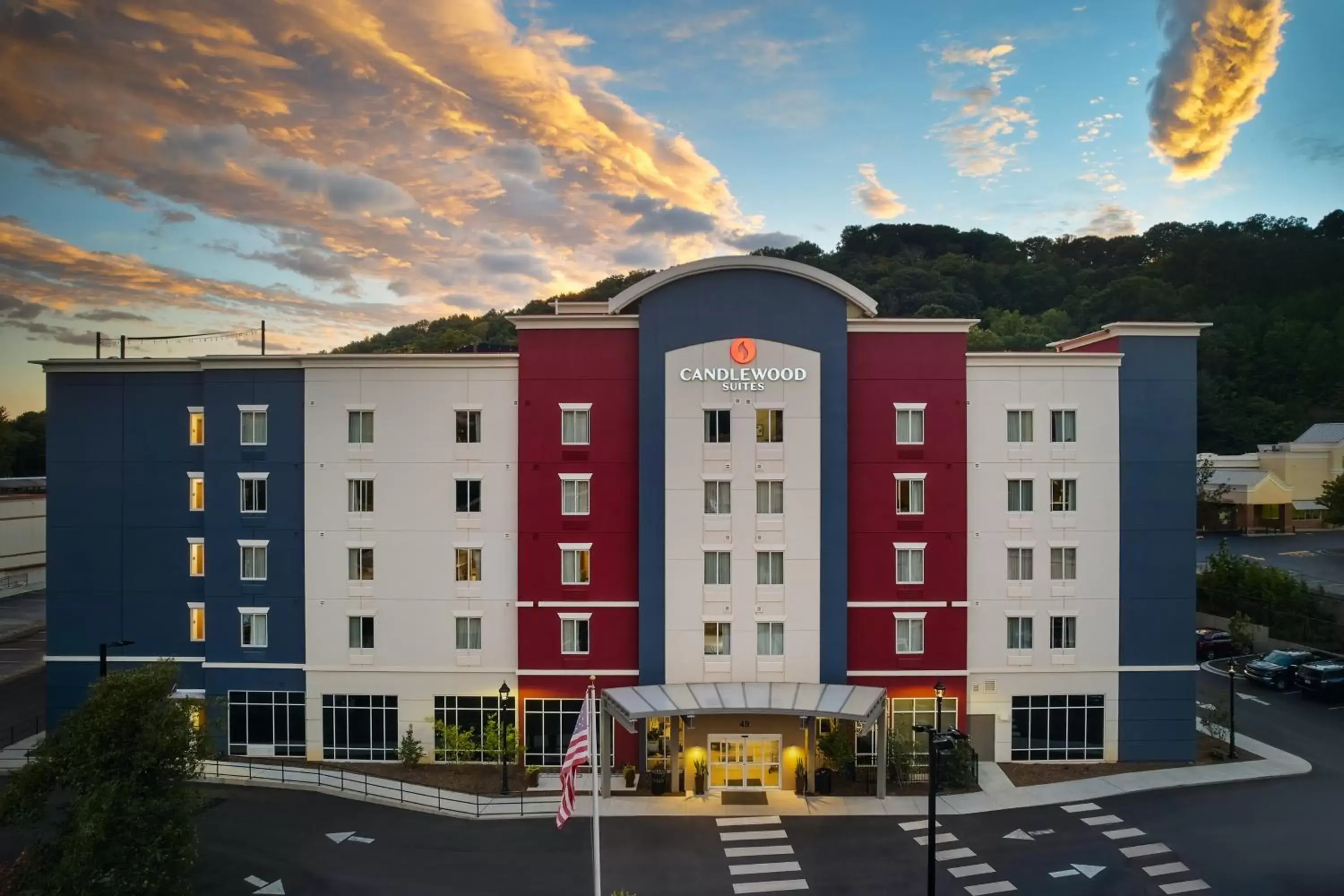 Property Building in Candlewood Suites - Asheville Downtown, an IHG Hotel