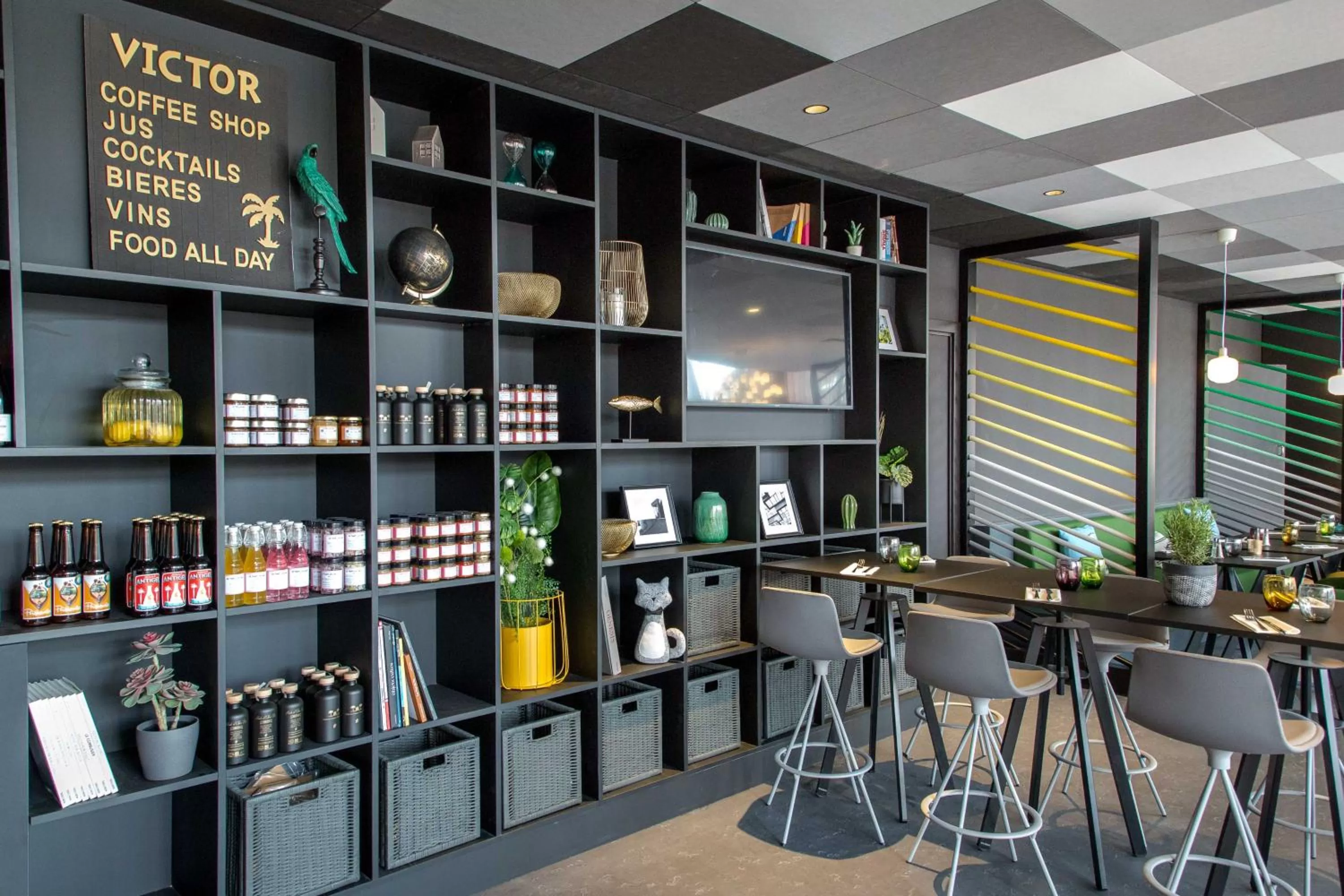 Restaurant/places to eat in Mercure Hyères Centre Côte d'Azur