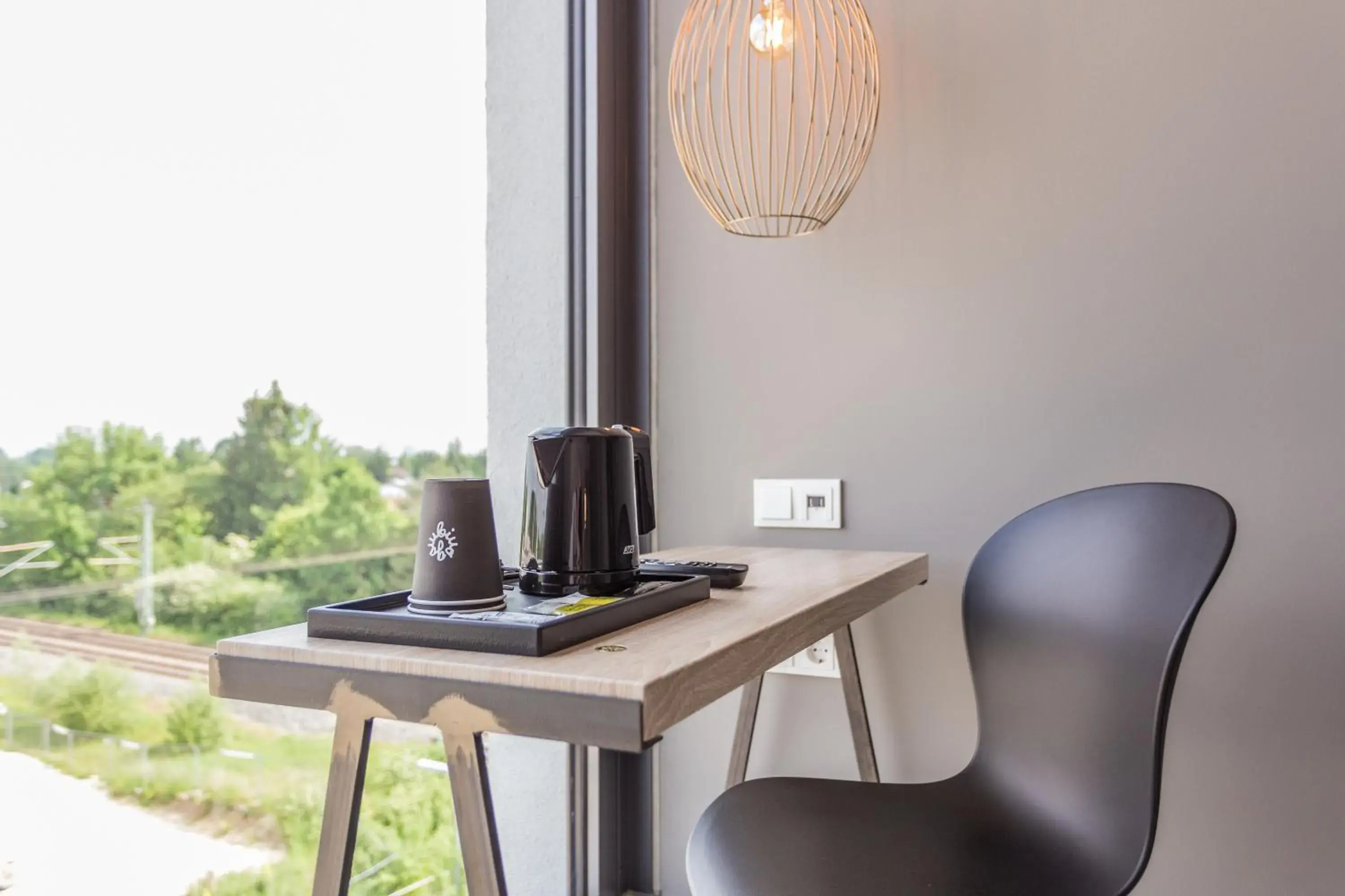 Coffee/tea facilities in gambino hotel CINCINNATI