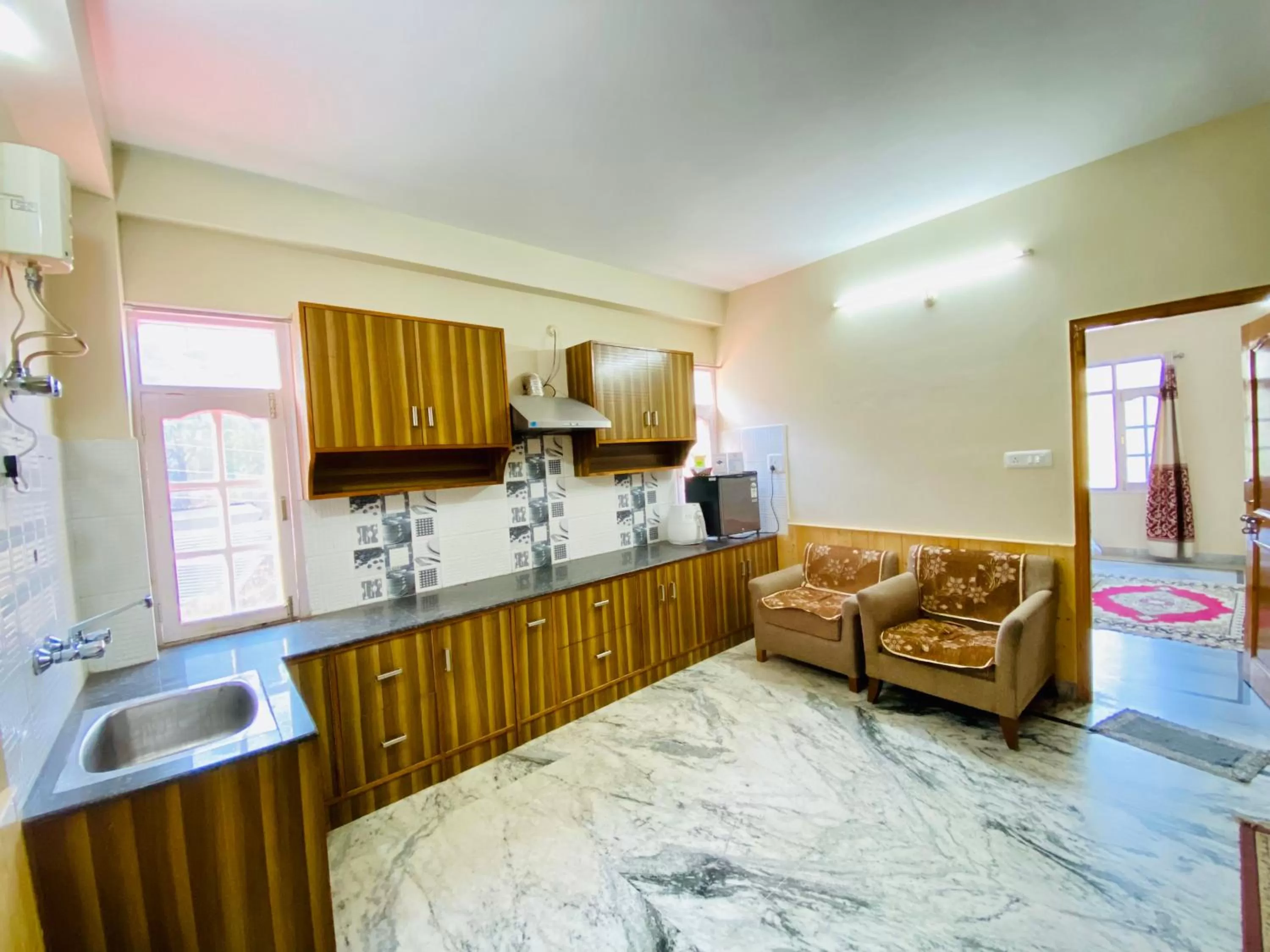 kitchen, Kitchen/Kitchenette in Sai Cottage Shimla