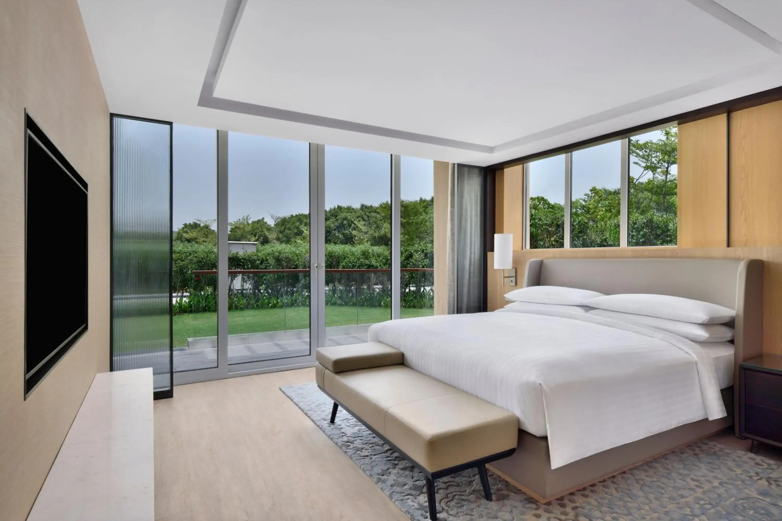 Bedroom in Courtyard by Marriott Aravali Resort