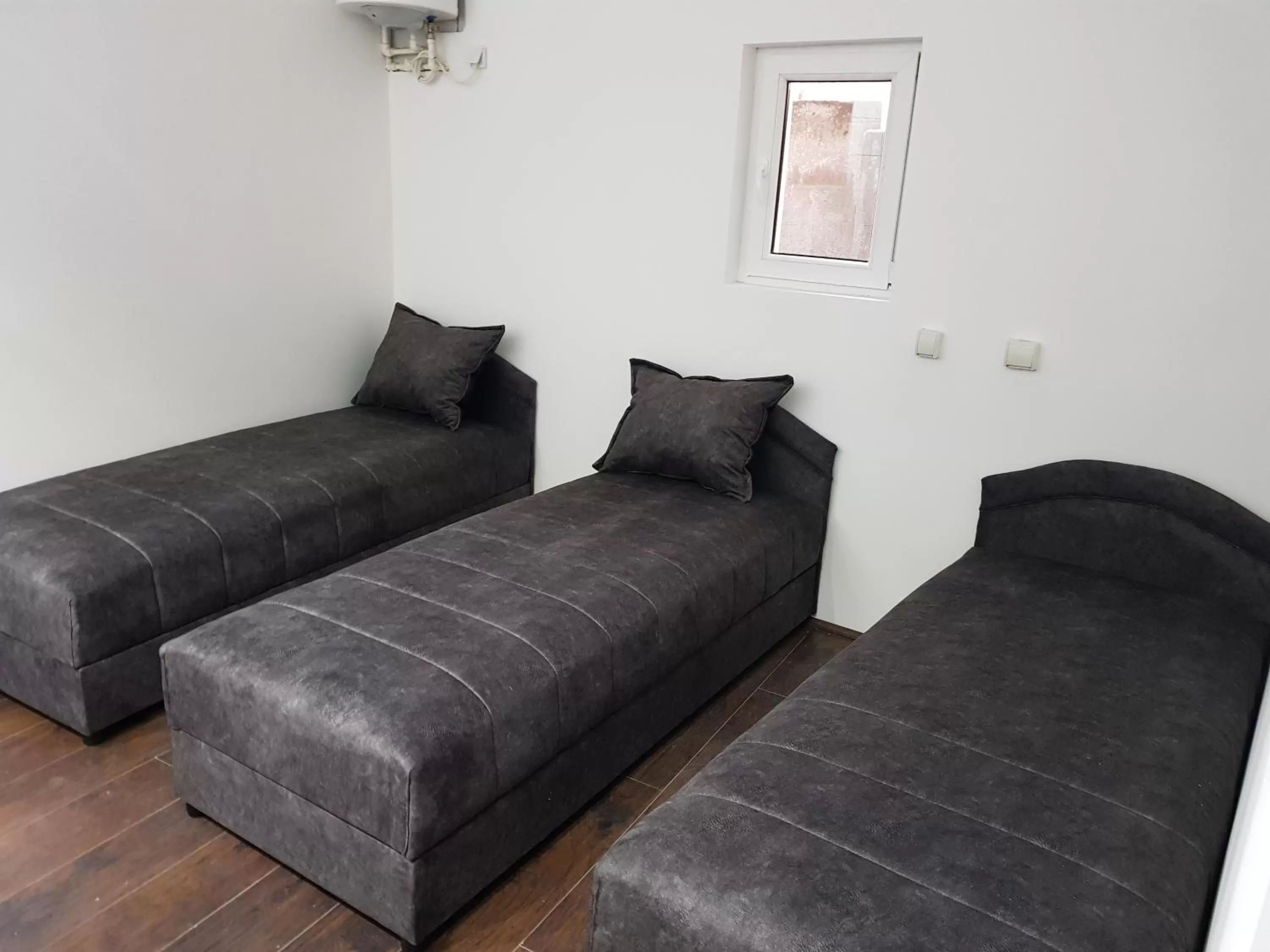 Seating Area in Prenociste H2O