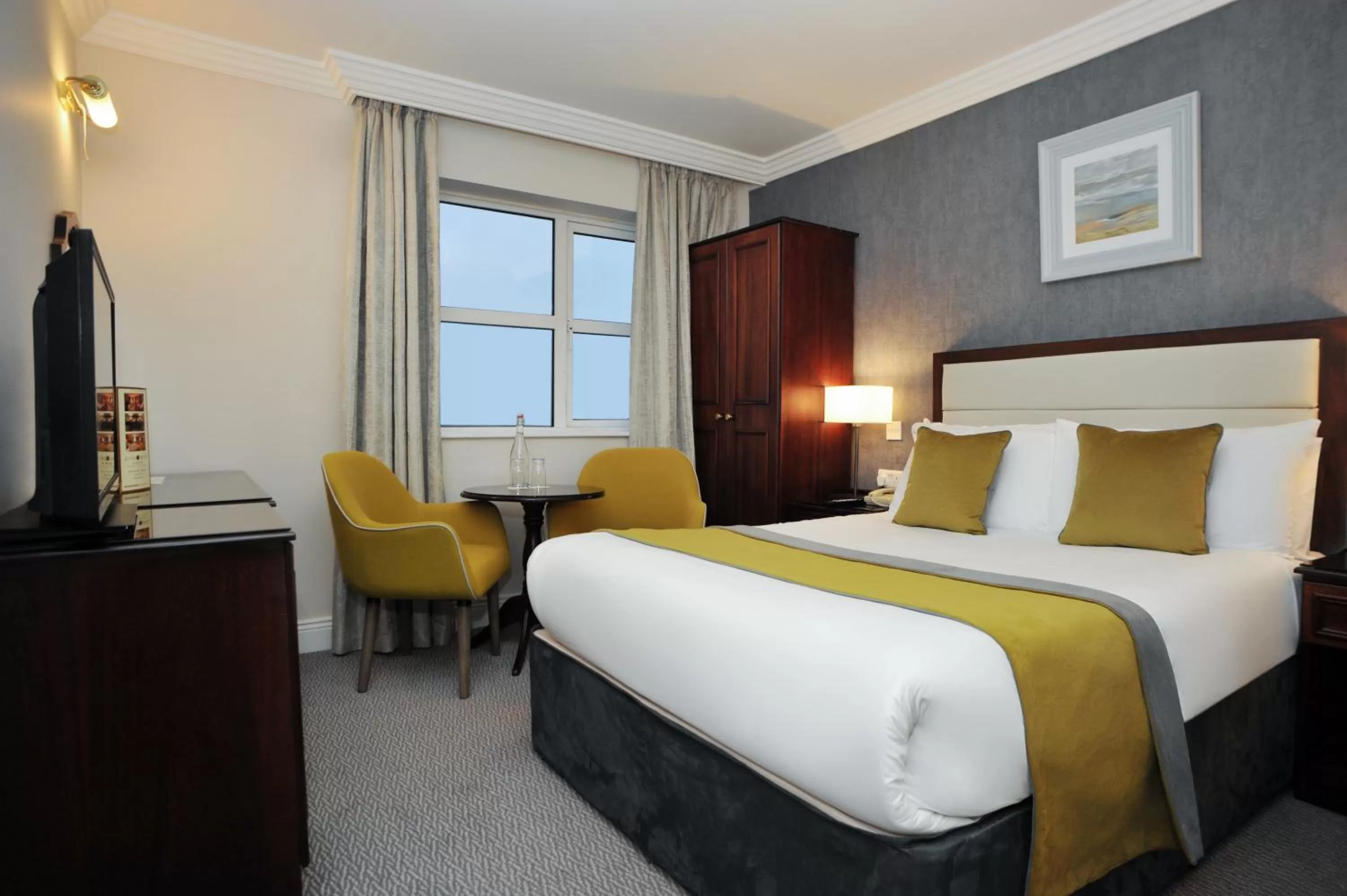 Bedroom, Bed in Anner Hotel