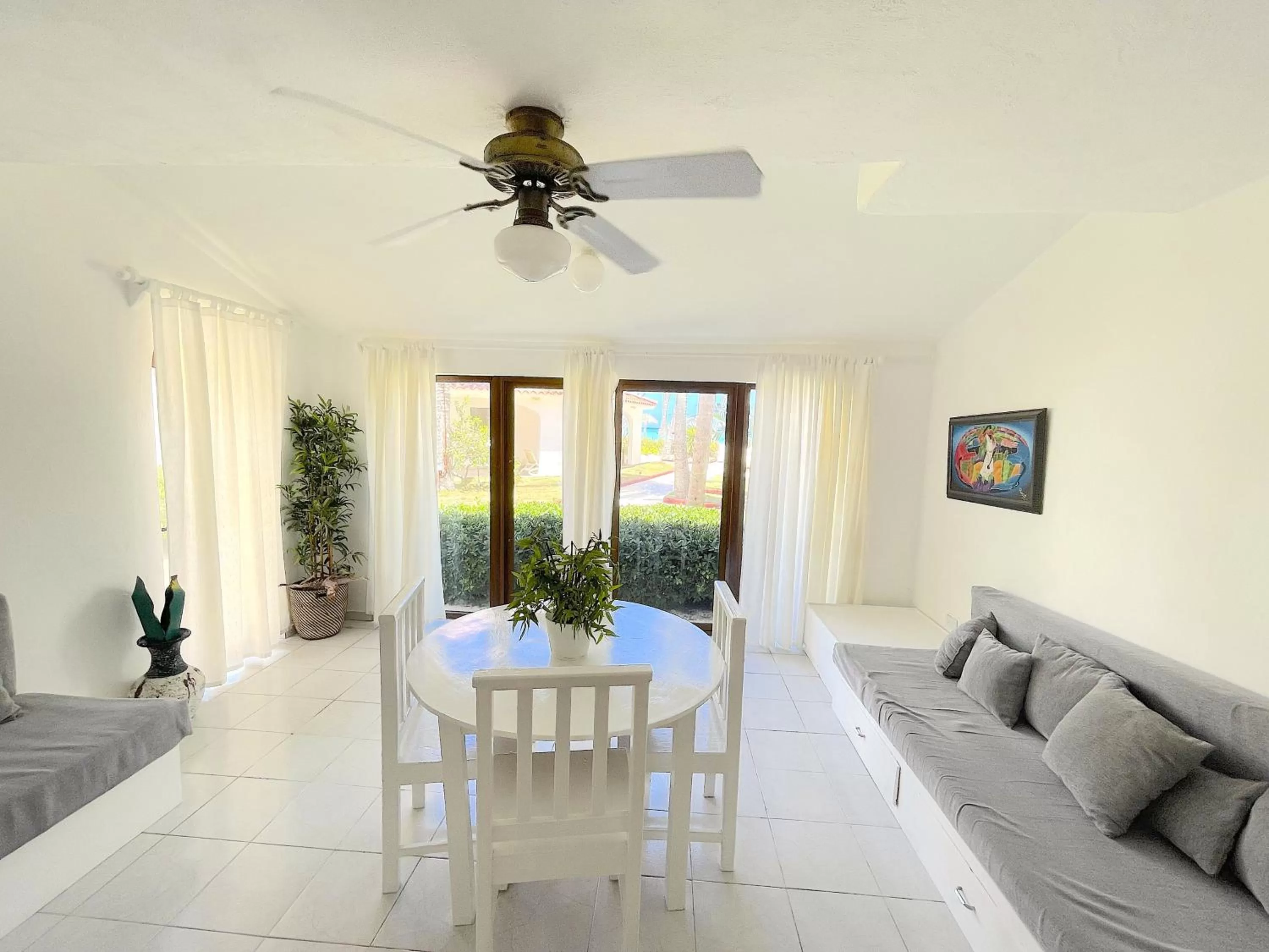 Living room, Seating Area in HOTEL Beach VILLAS Los Corales WIFI & BBQ BEACH CLUB