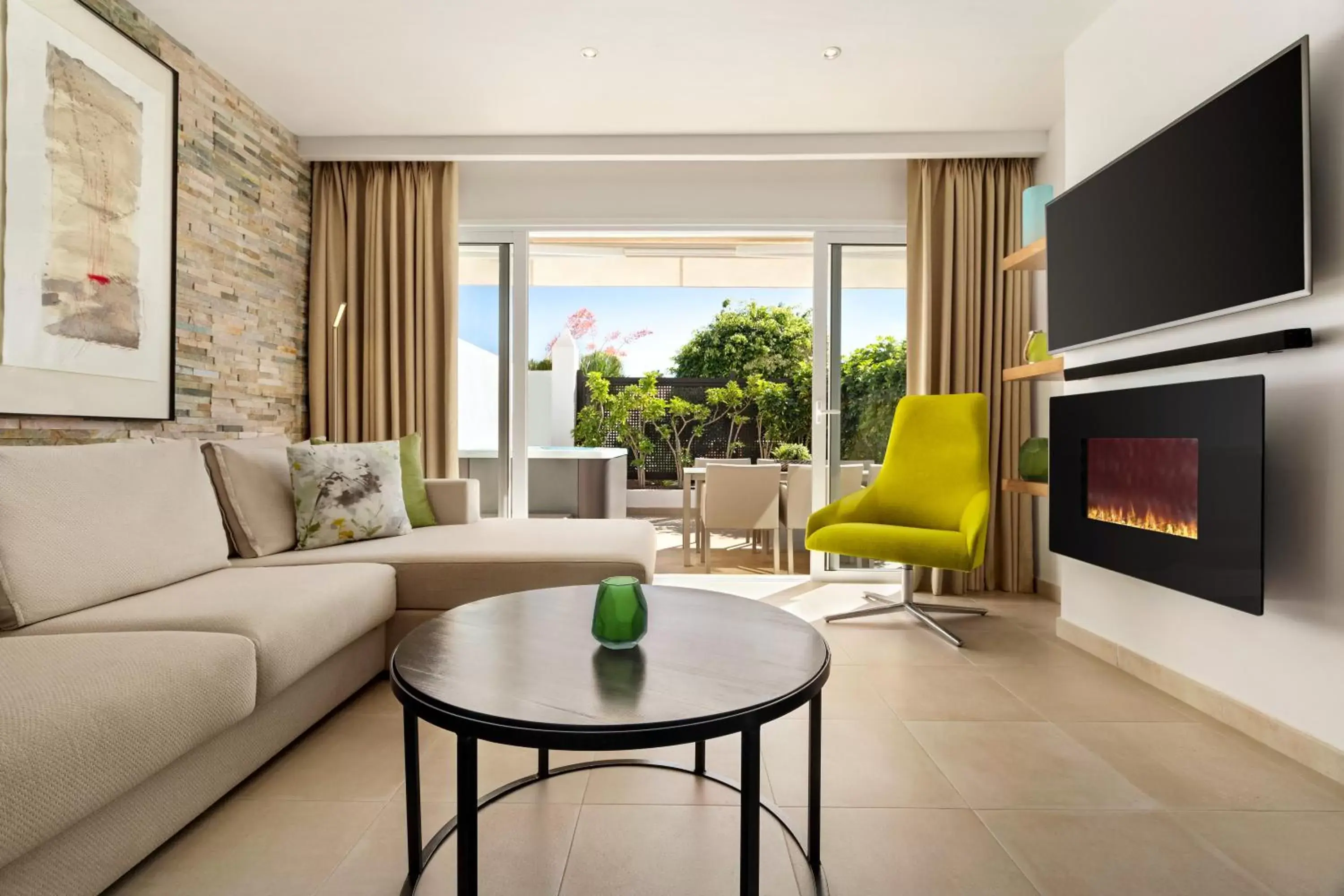 TV and multimedia, Seating Area in Wyndham Residences Golf del Sur