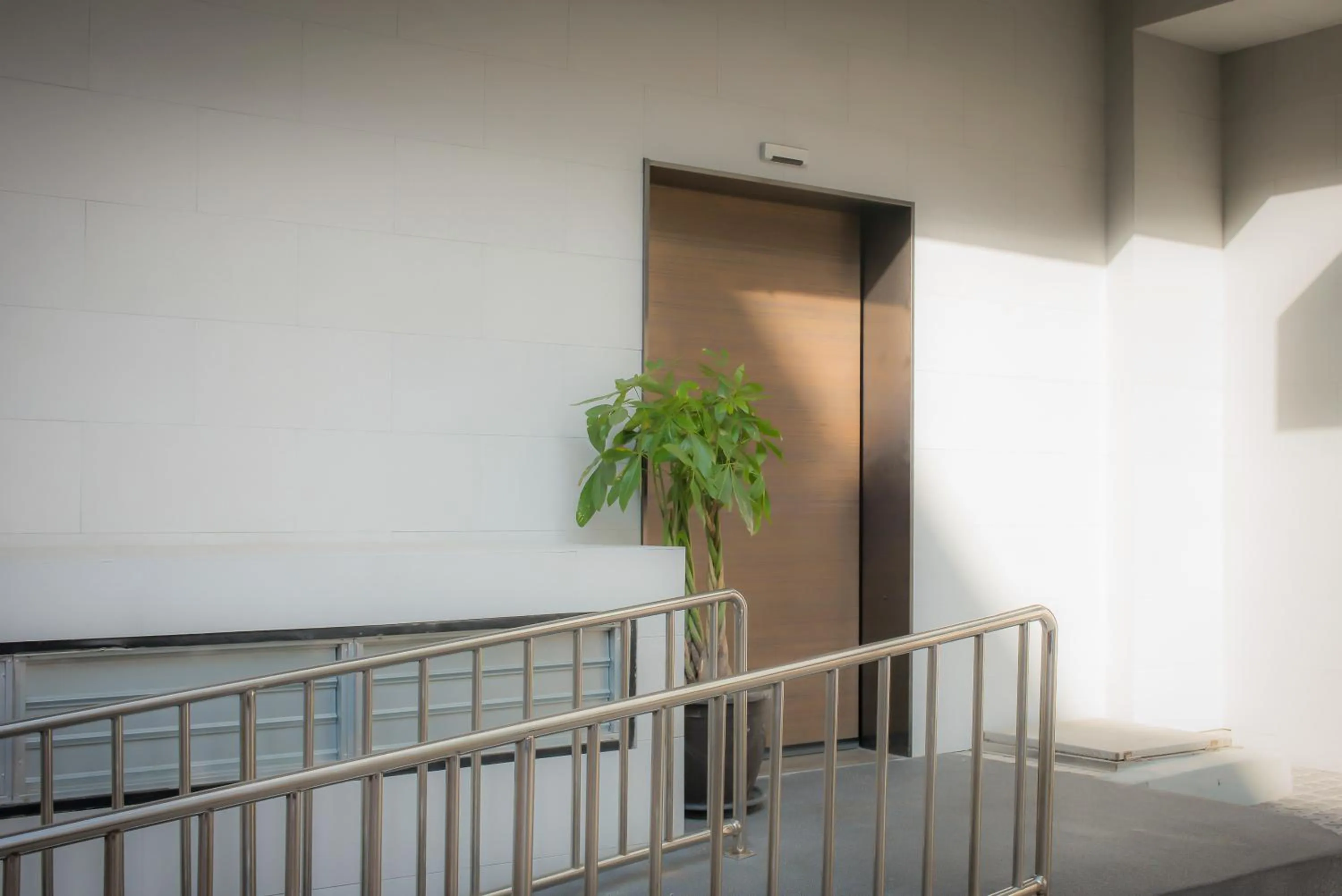 Area and facilities in CHECK inn Taipei Nanjing