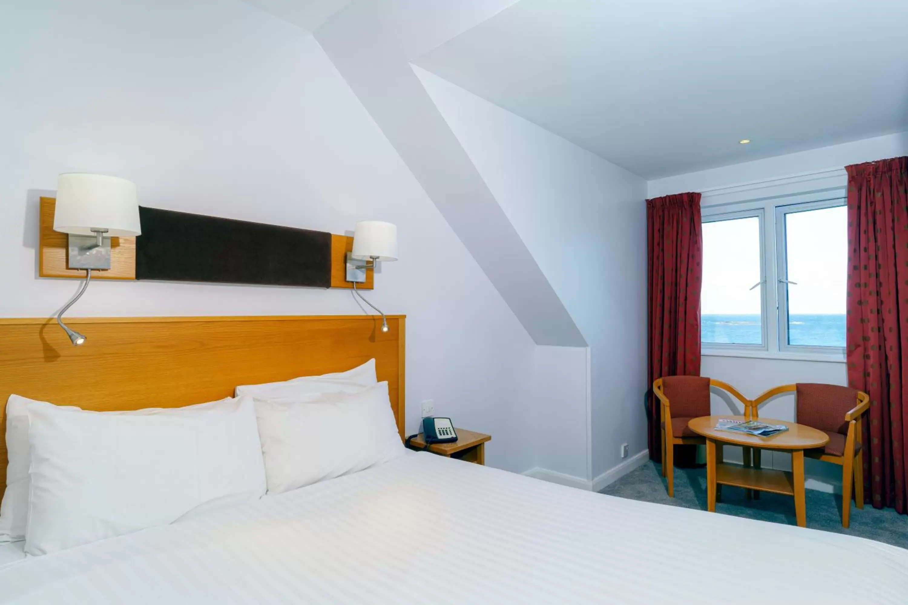 Bedroom, Bed in Portrush Atlantic Hotel