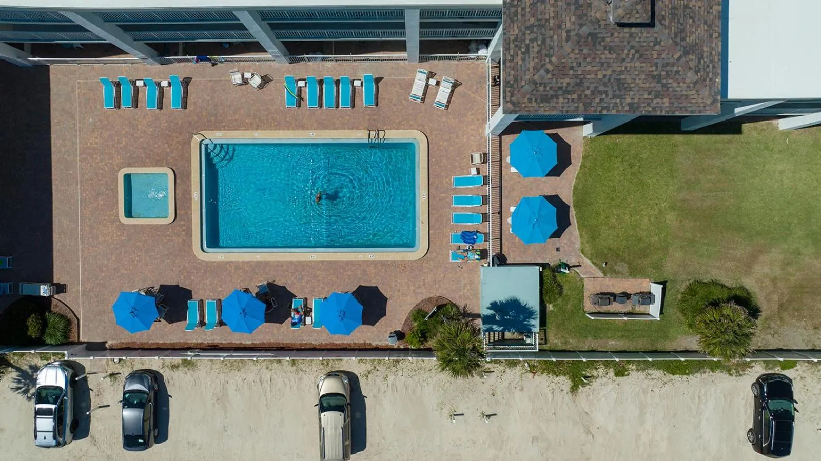 Pool view in Coastal Waters