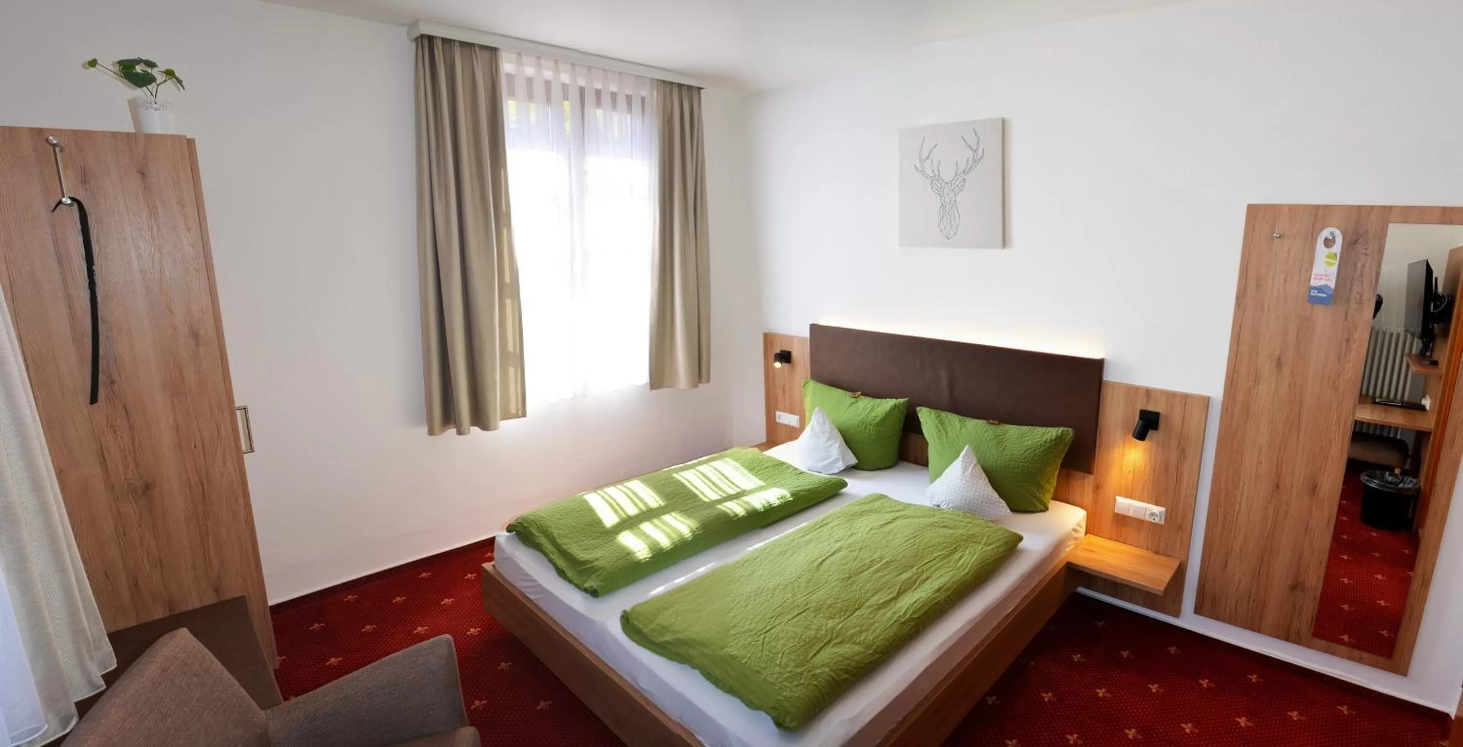 Photo of the whole room, Bed in Gasthof zur Traube