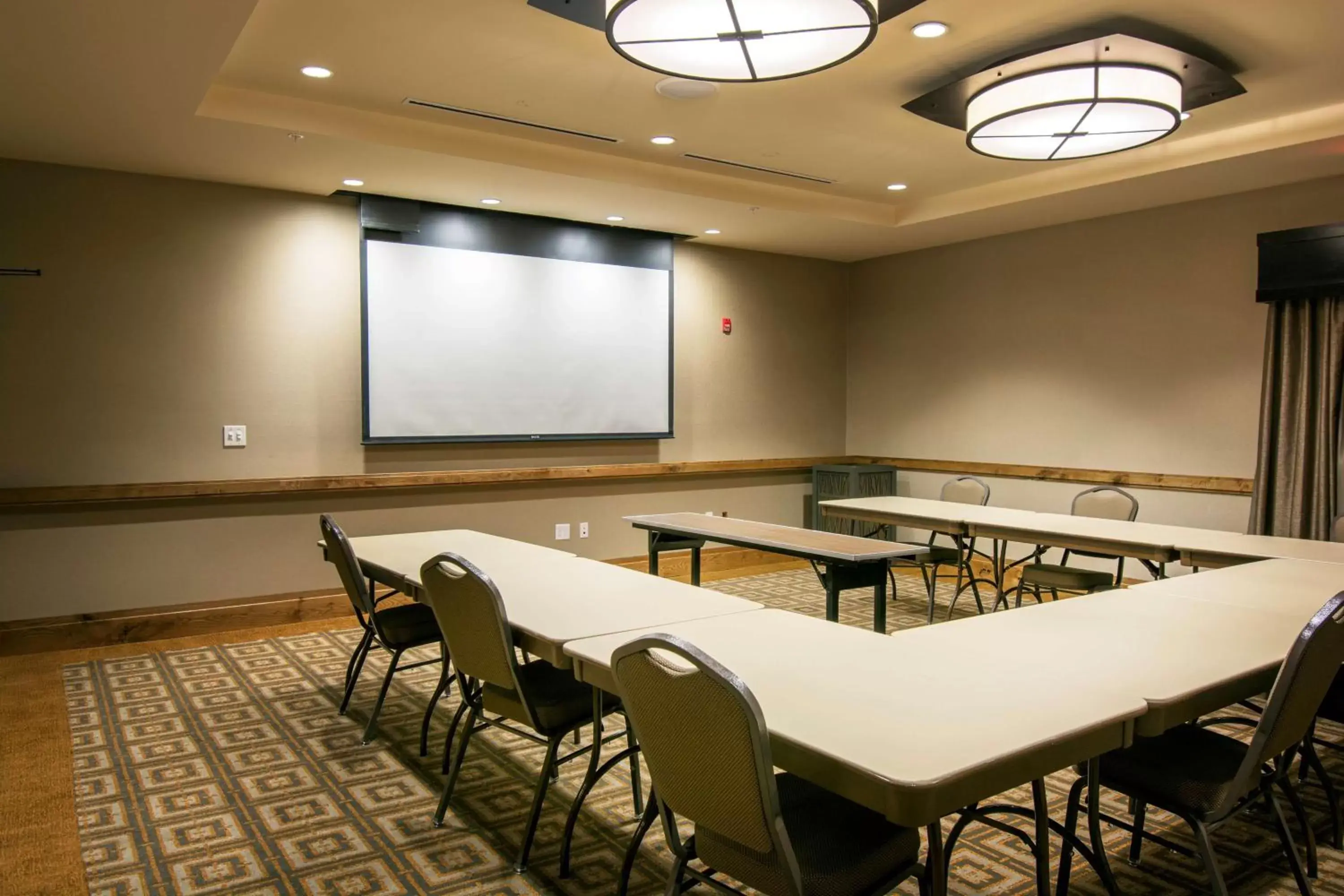 Meeting/conference room in Homewood Suites by Hilton Billings